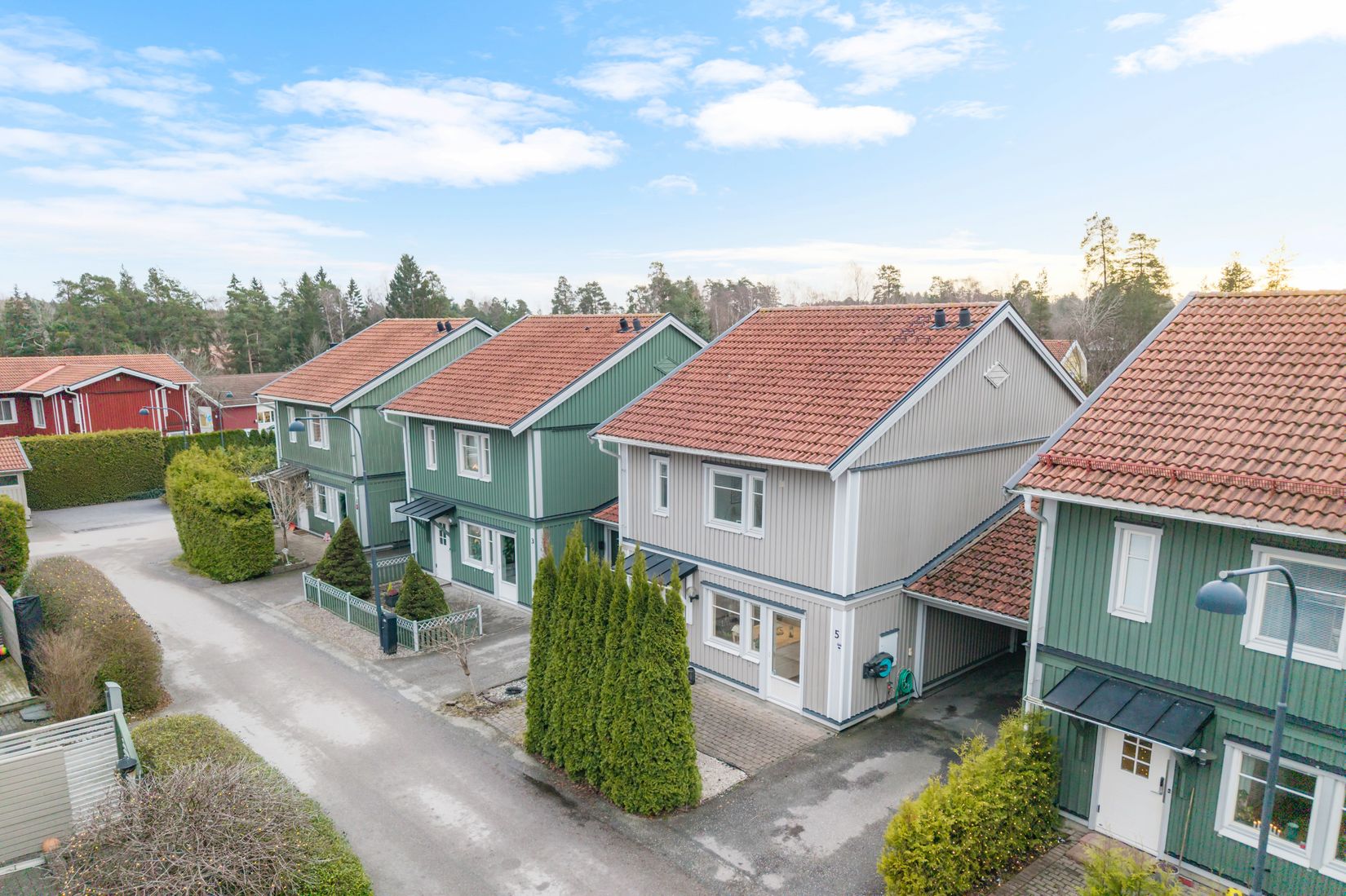 Villa, Radhus, Månskensgränd 5, Berghem / Polhem, Järfälla