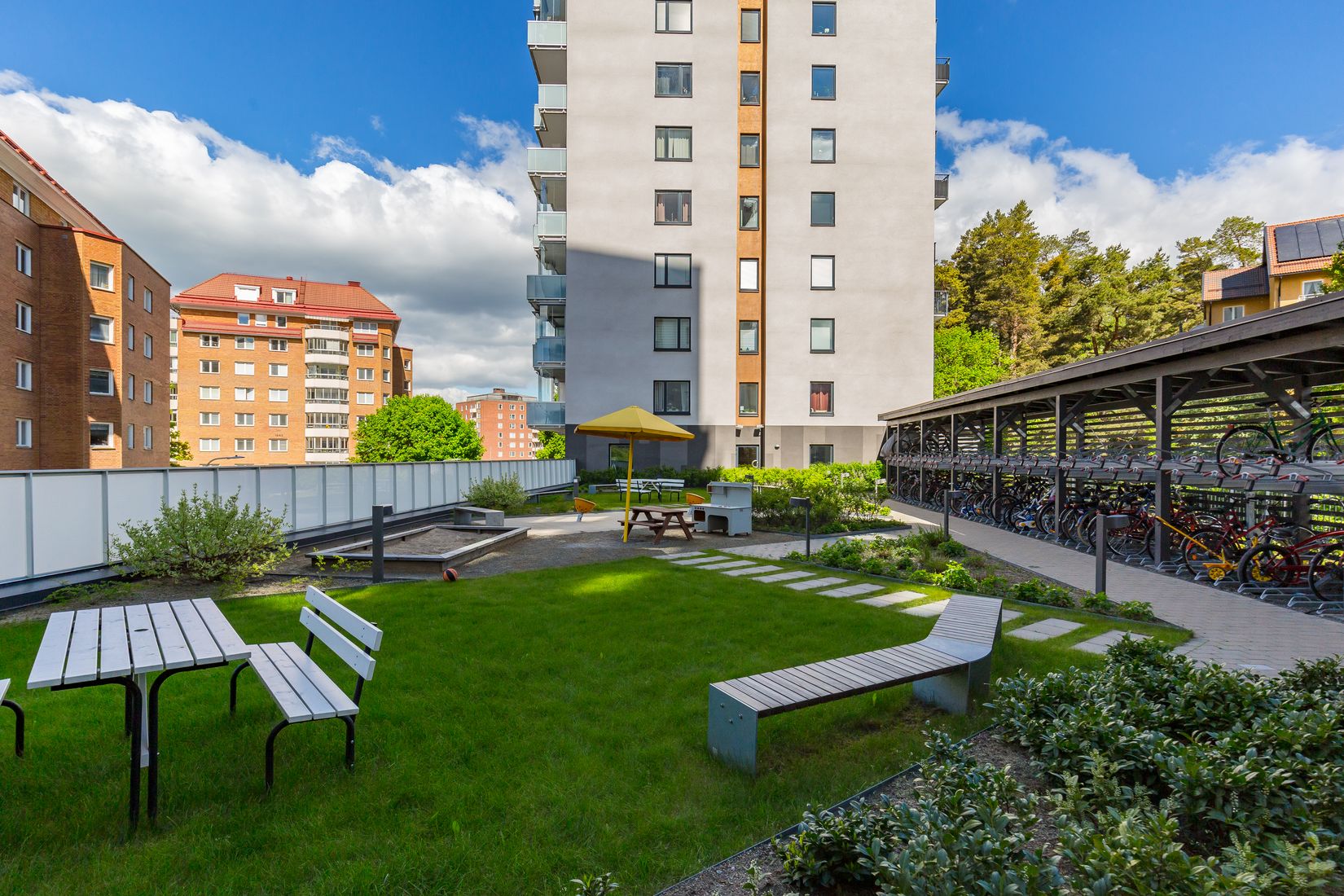 Bostadsrätt, Sjödalsvägen 17, Centrala Huddinge, Huddinge