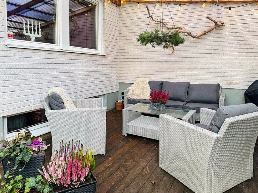 Villa, Radhus, Ljungvägen 128, Upplands Väsby