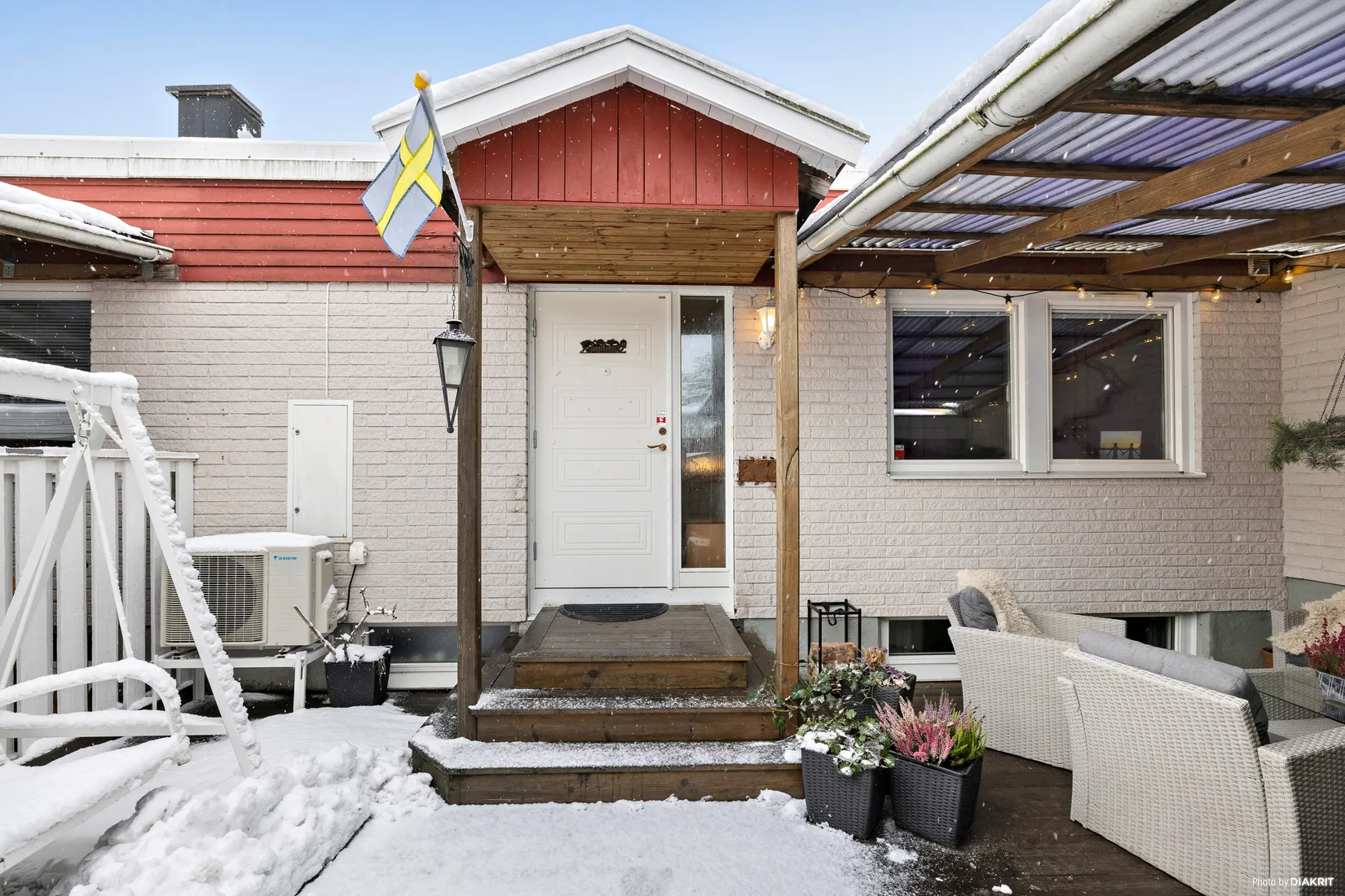 Villa, Radhus, Ljungvägen 128, Upplands Väsby