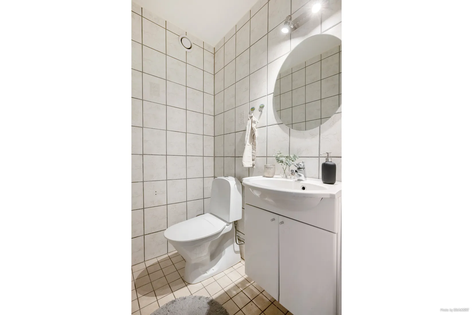 Villa, Radhus, Ljungvägen 128, Upplands Väsby