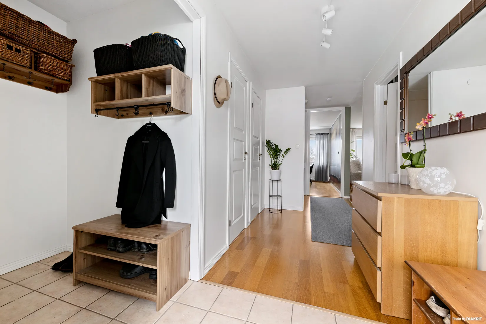 Villa, Radhus, Ljungvägen 128, Upplands Väsby