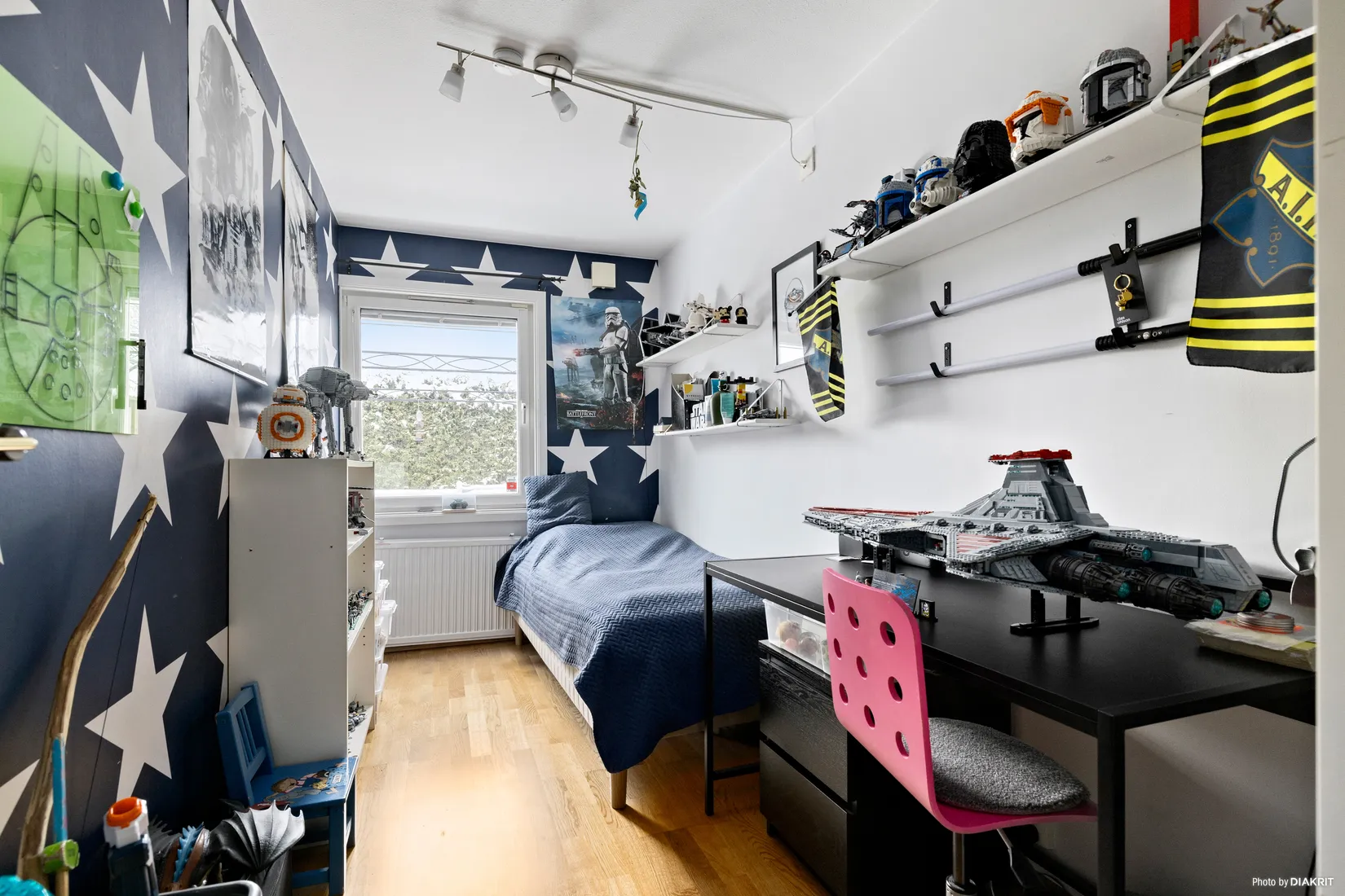 Villa, Radhus, Ljungvägen 128, Upplands Väsby