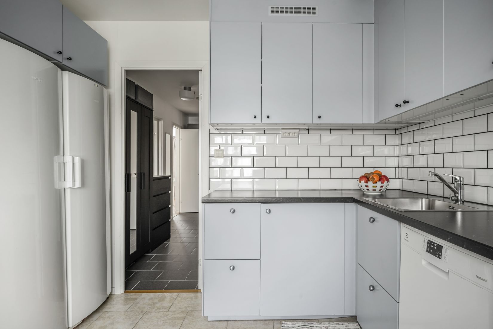 Bostadsrätt, Falkholmsgränd 33, Skärholmen, Stockholm