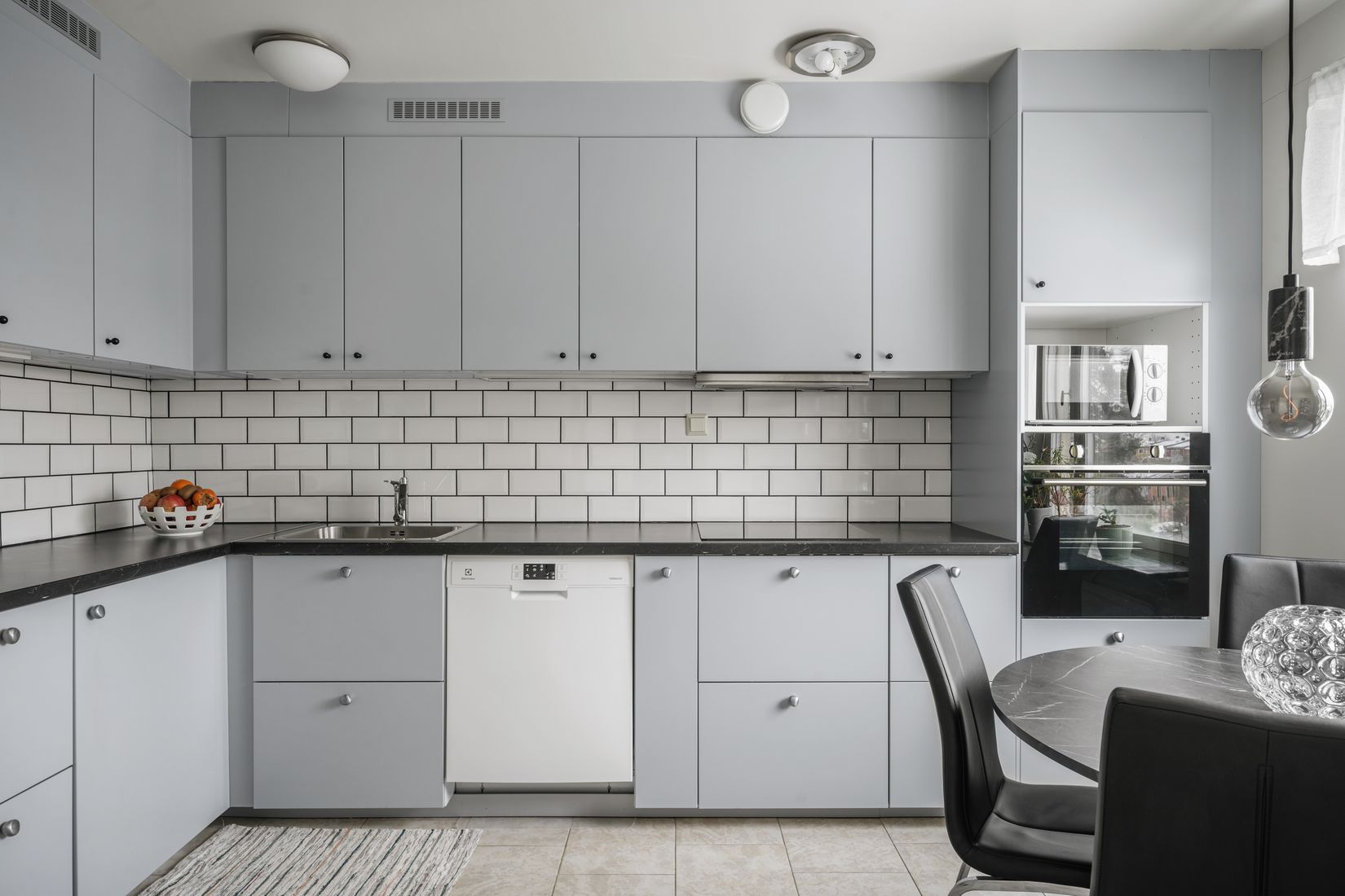 Bostadsrätt, Falkholmsgränd 33, Skärholmen, Stockholm