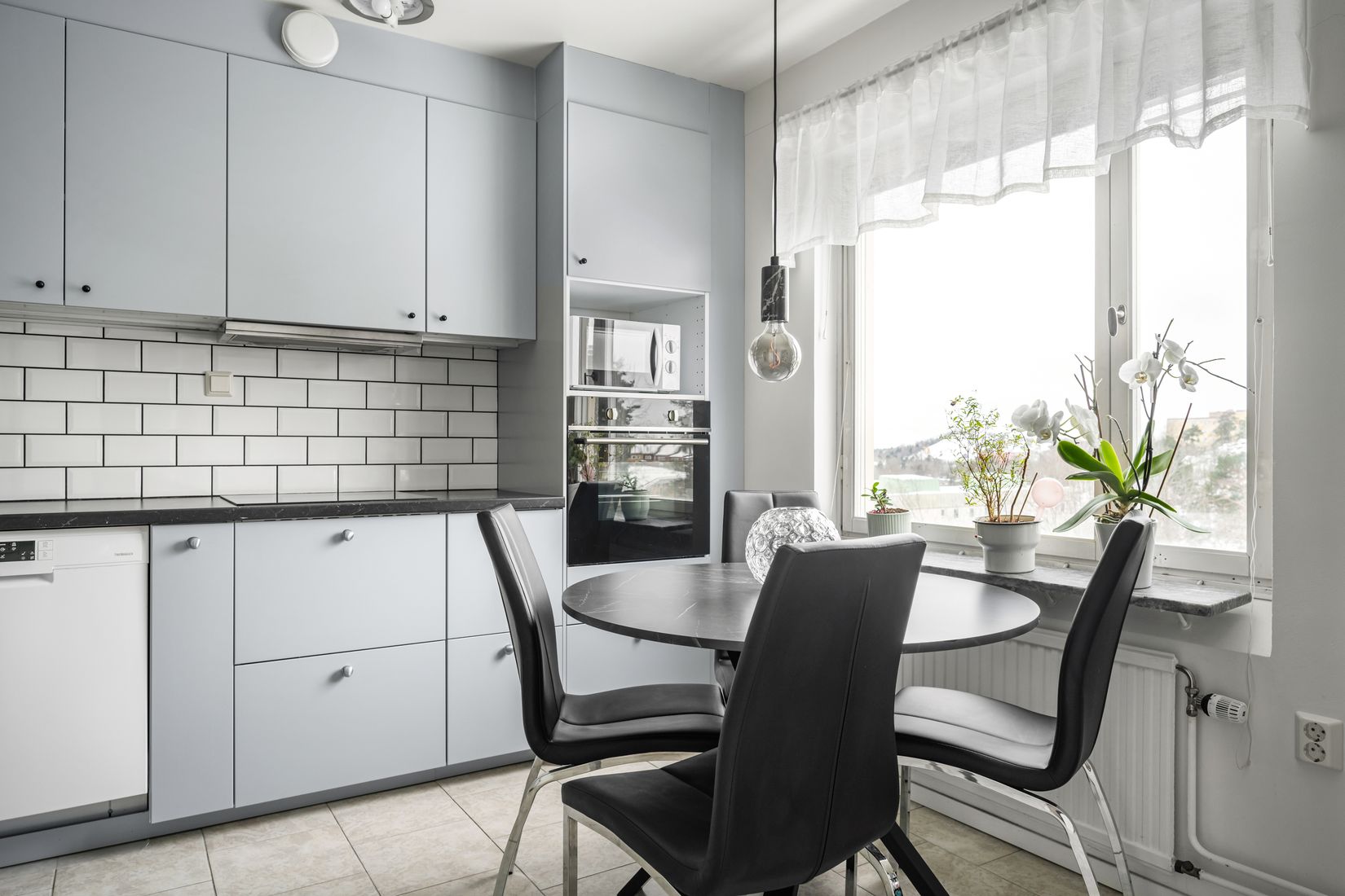 Bostadsrätt, Falkholmsgränd 33, Skärholmen, Stockholm