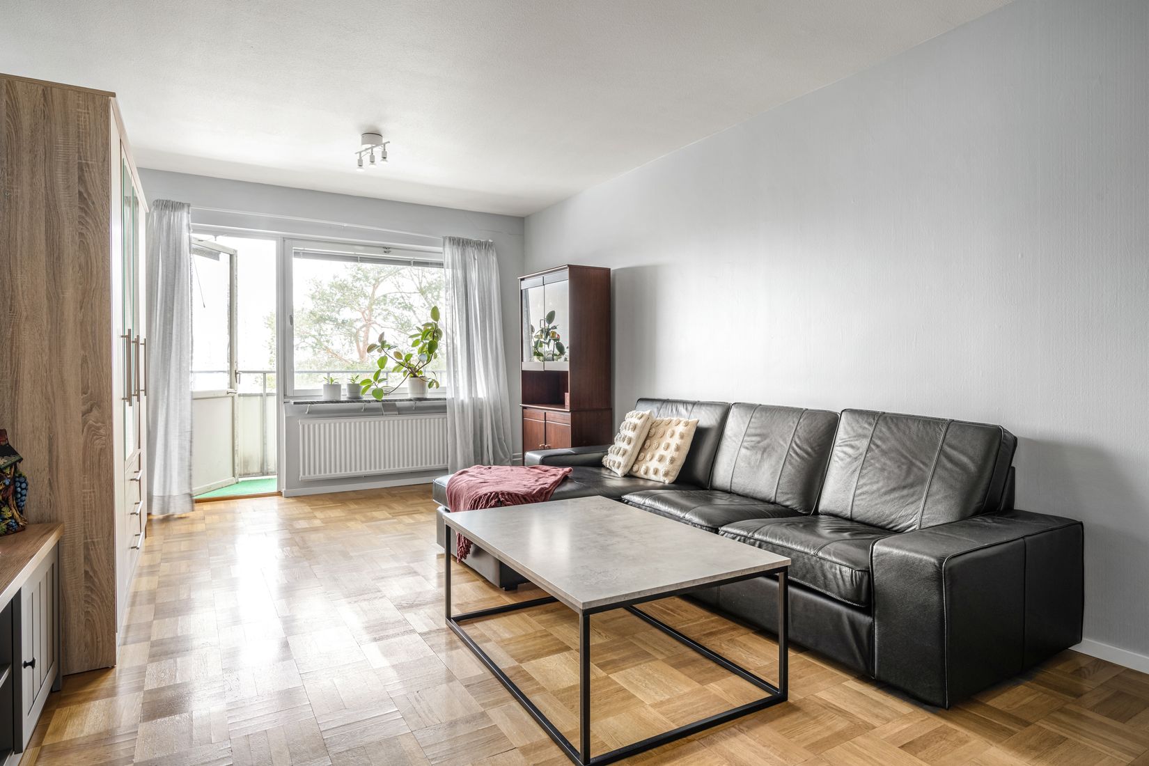 Bostadsrätt, Falkholmsgränd 33, Skärholmen, Stockholm