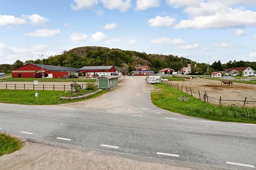 Villa, Brok 12, Brok, Tjörn