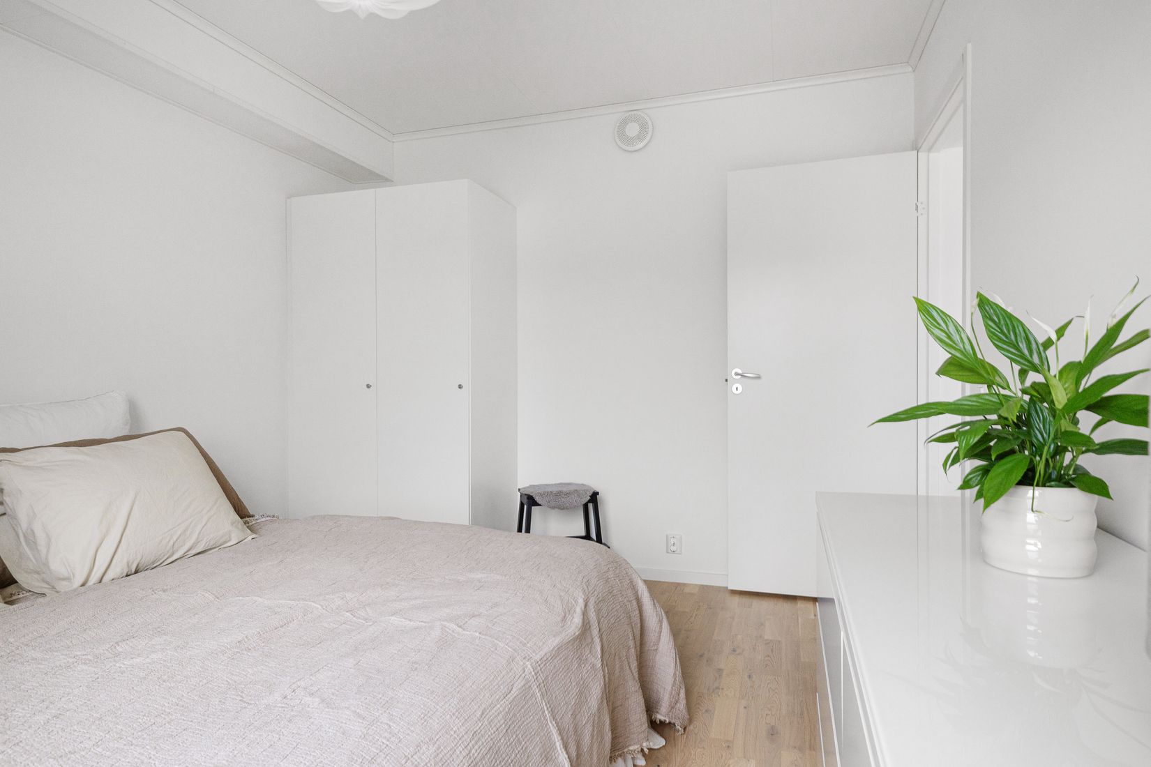 Bostadsrätt, Vällstavägen 4, Eds Allé/Runby, Upplands Väsby