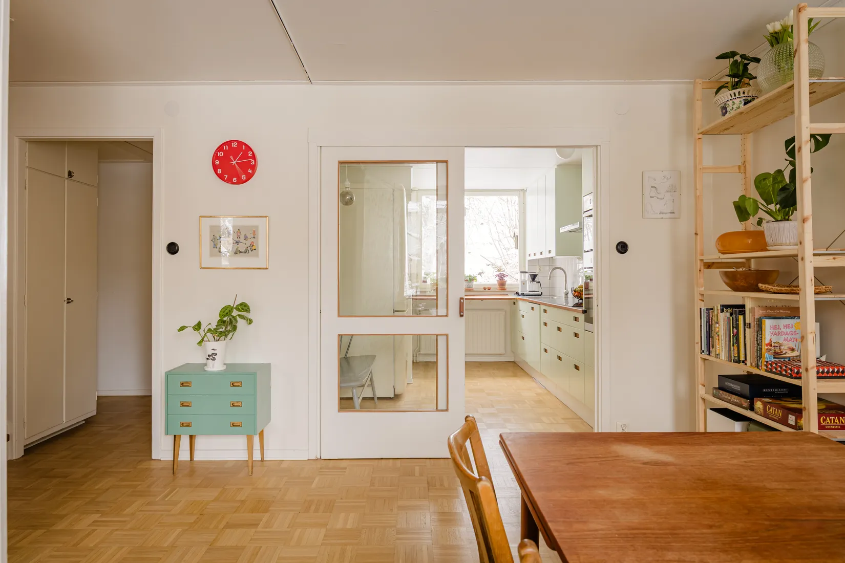 Bostadsrätt, Radhus, Riksrådsvägen 35, Bagarmossen, Stockholm