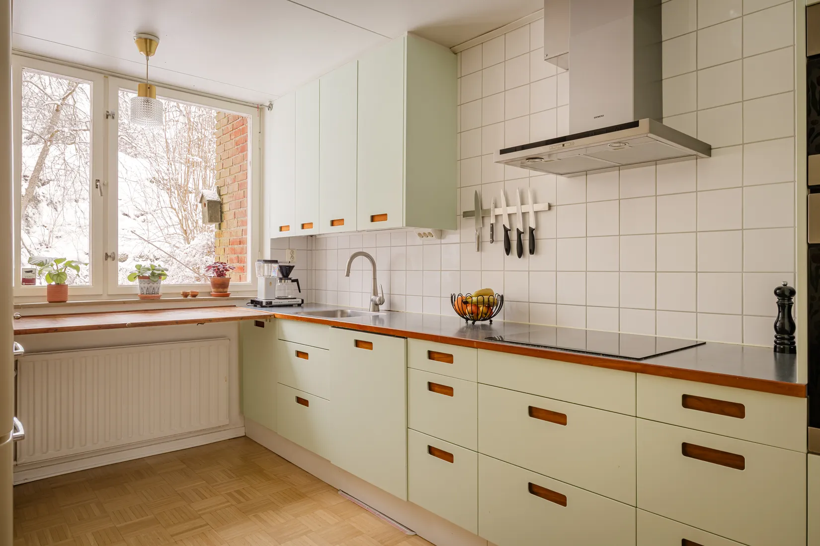 Bostadsrätt, Radhus, Riksrådsvägen 35, Bagarmossen, Stockholm