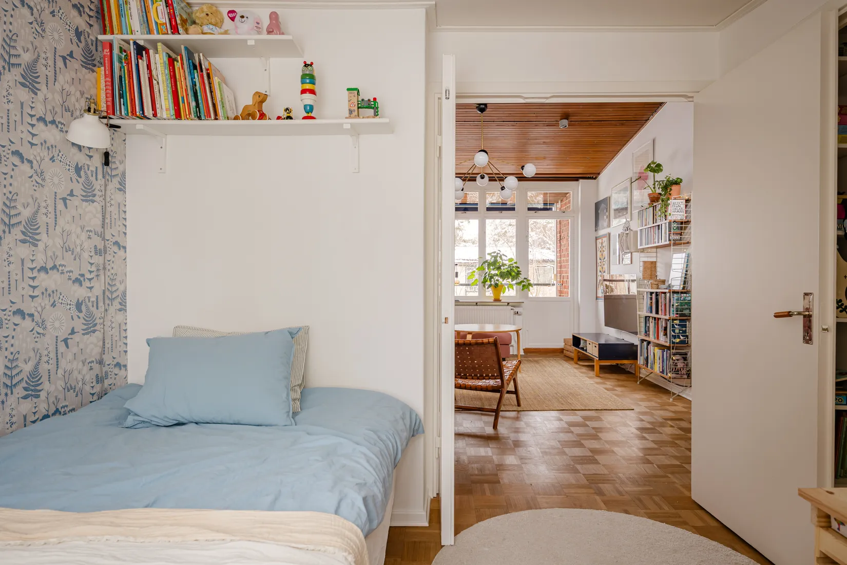 Bostadsrätt, Radhus, Riksrådsvägen 35, Bagarmossen, Stockholm