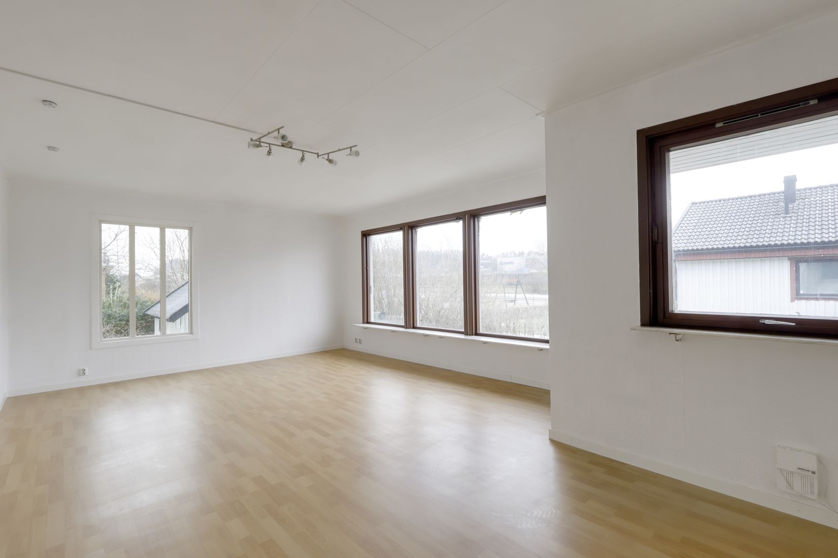 Villa, Frälsegårdsvägen 4, Lilla Edet