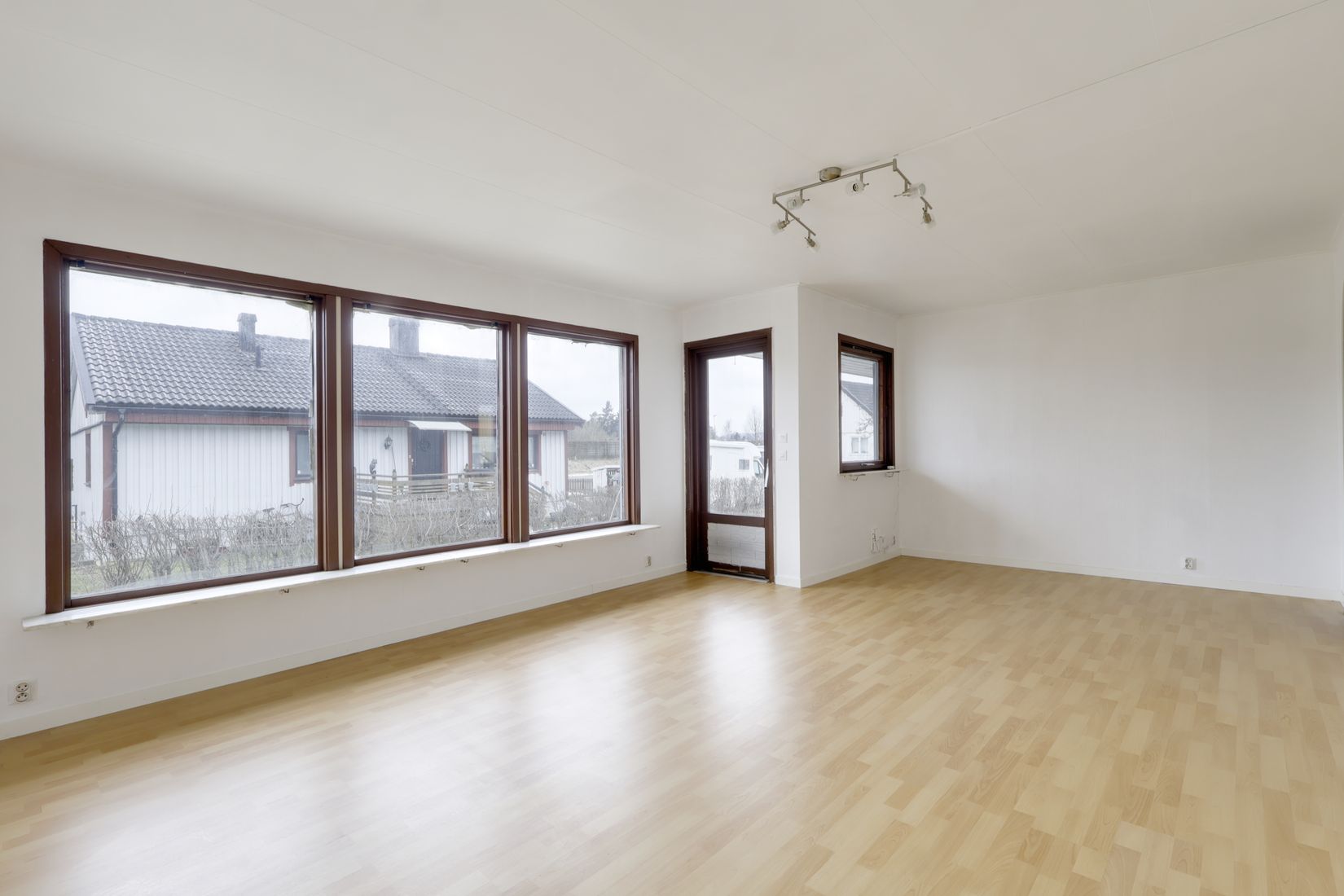 Villa, Frälsegårdsvägen 4, Lilla Edet