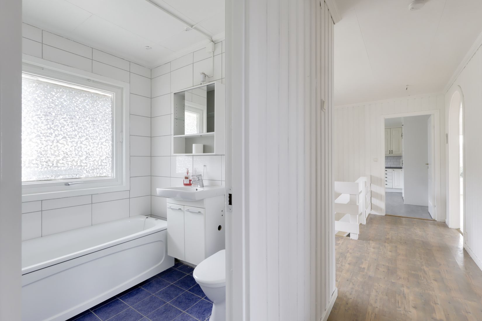 Villa, Frälsegårdsvägen 4, Lilla Edet