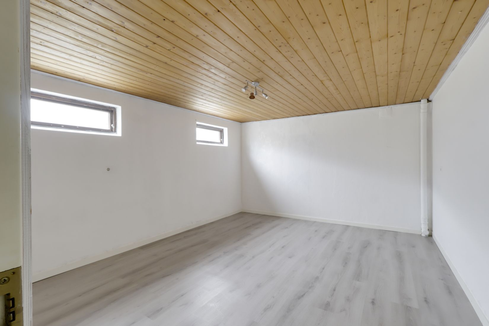 Villa, Frälsegårdsvägen 4, Lilla Edet