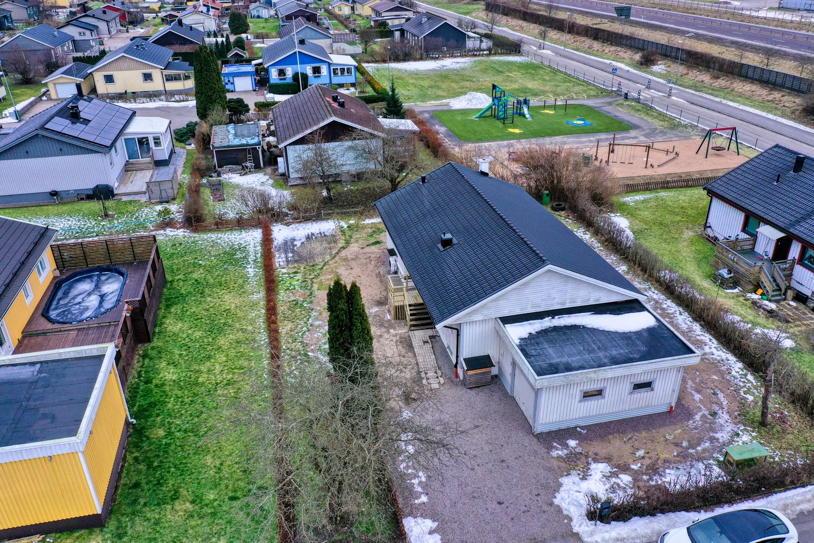 Villa, Frälsegårdsvägen 4, Lilla Edet