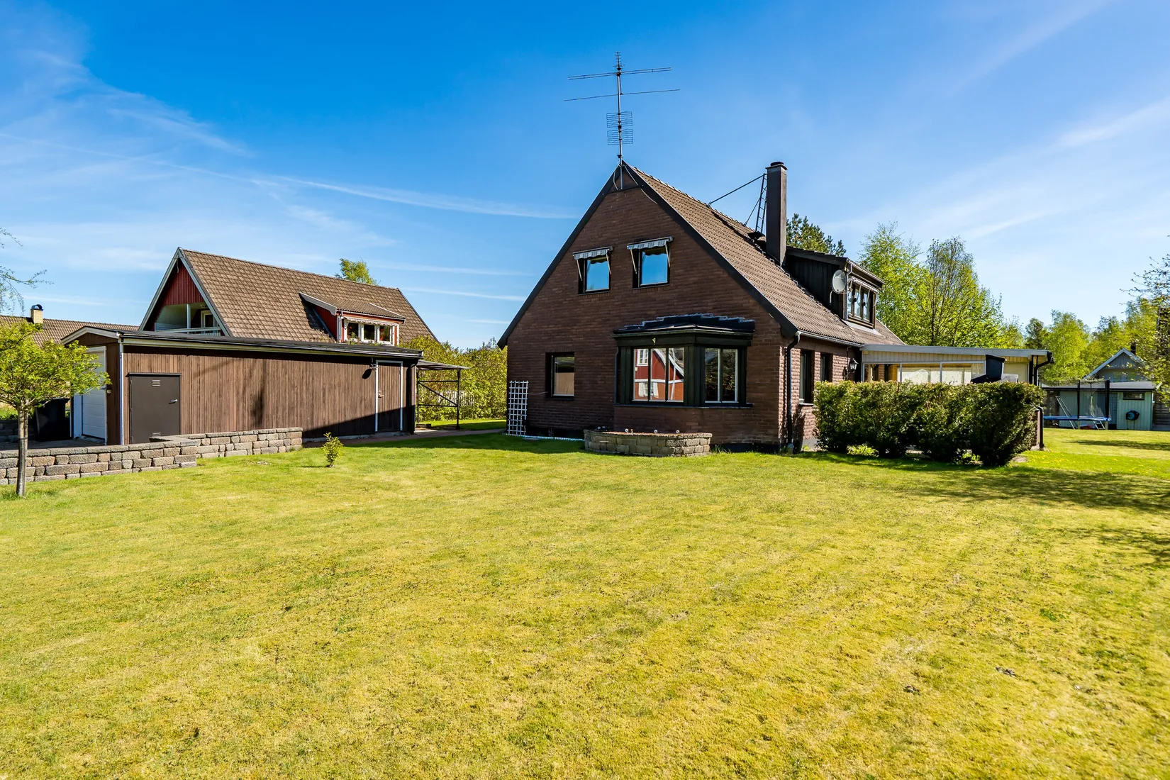 Villa, Symfonivägen 5, Stadsskogen 1, Lindesberg