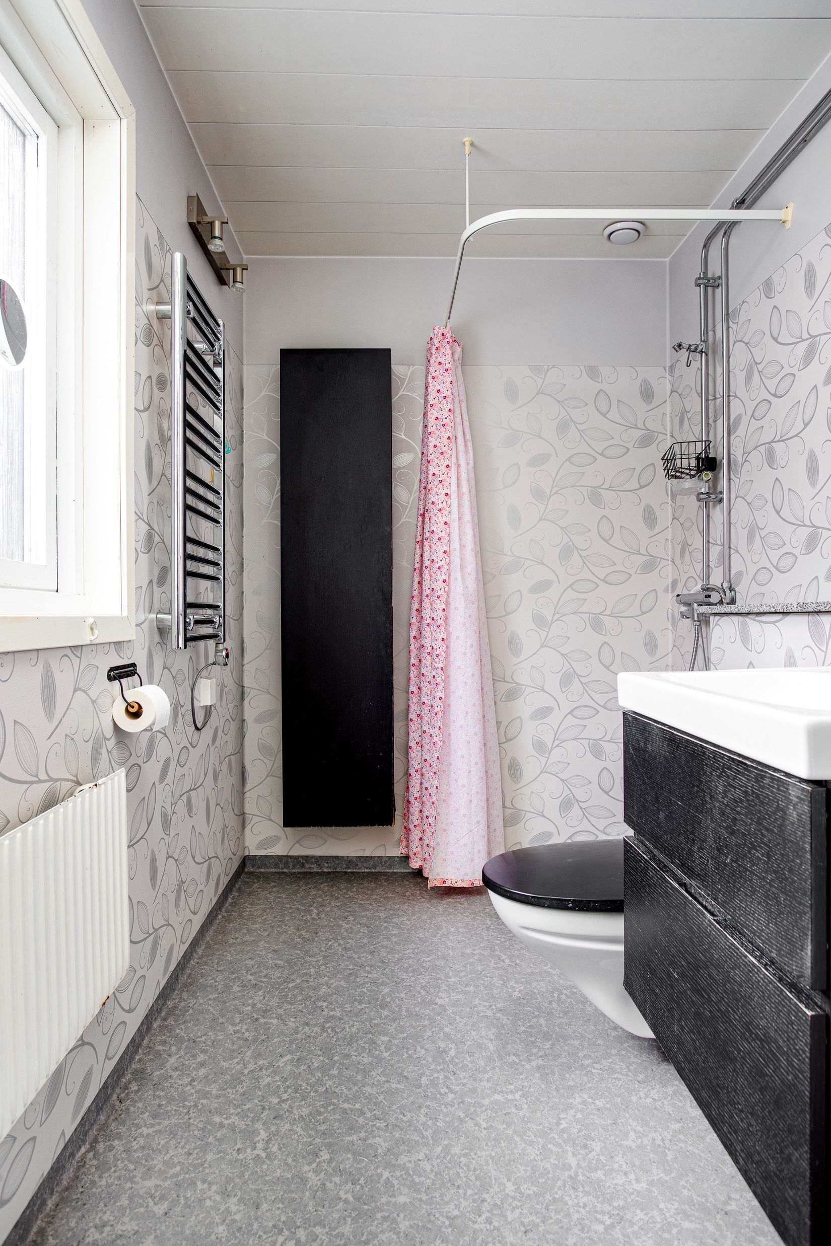 Villa, Symfonivägen 5, Stadsskogen 1, Lindesberg