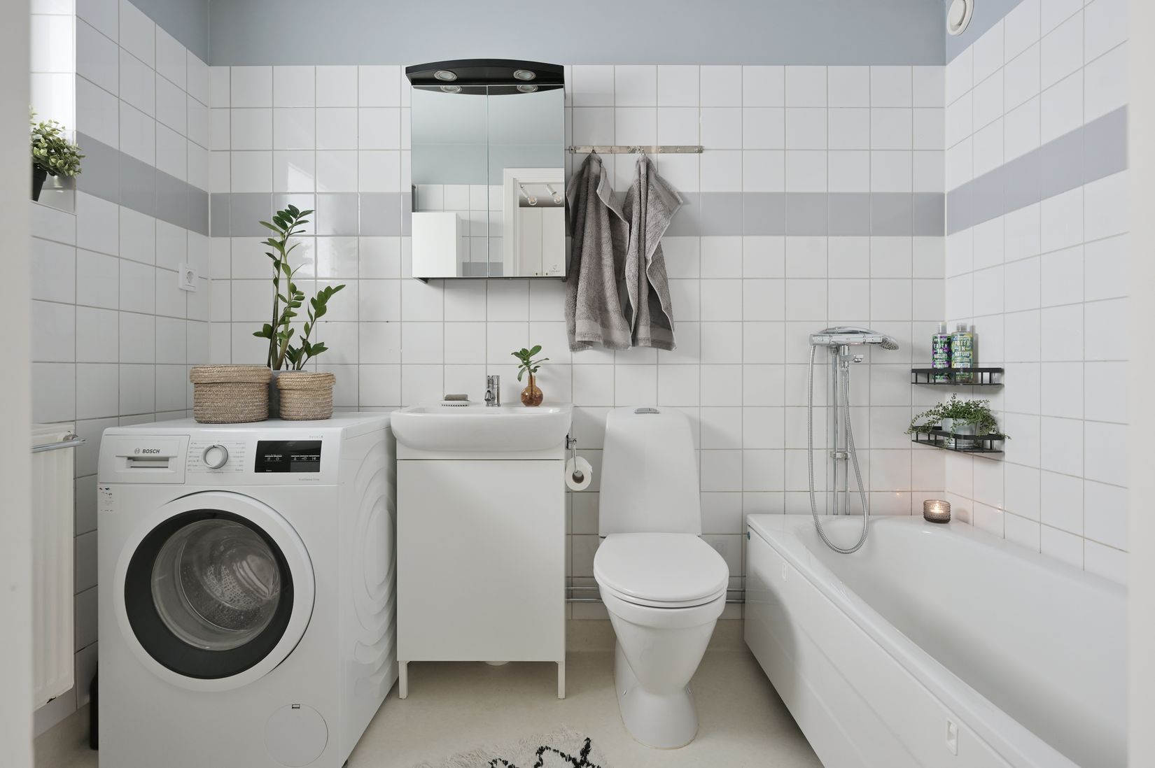 Radhus, Starbovägen 10, Nälsta, Stockholm