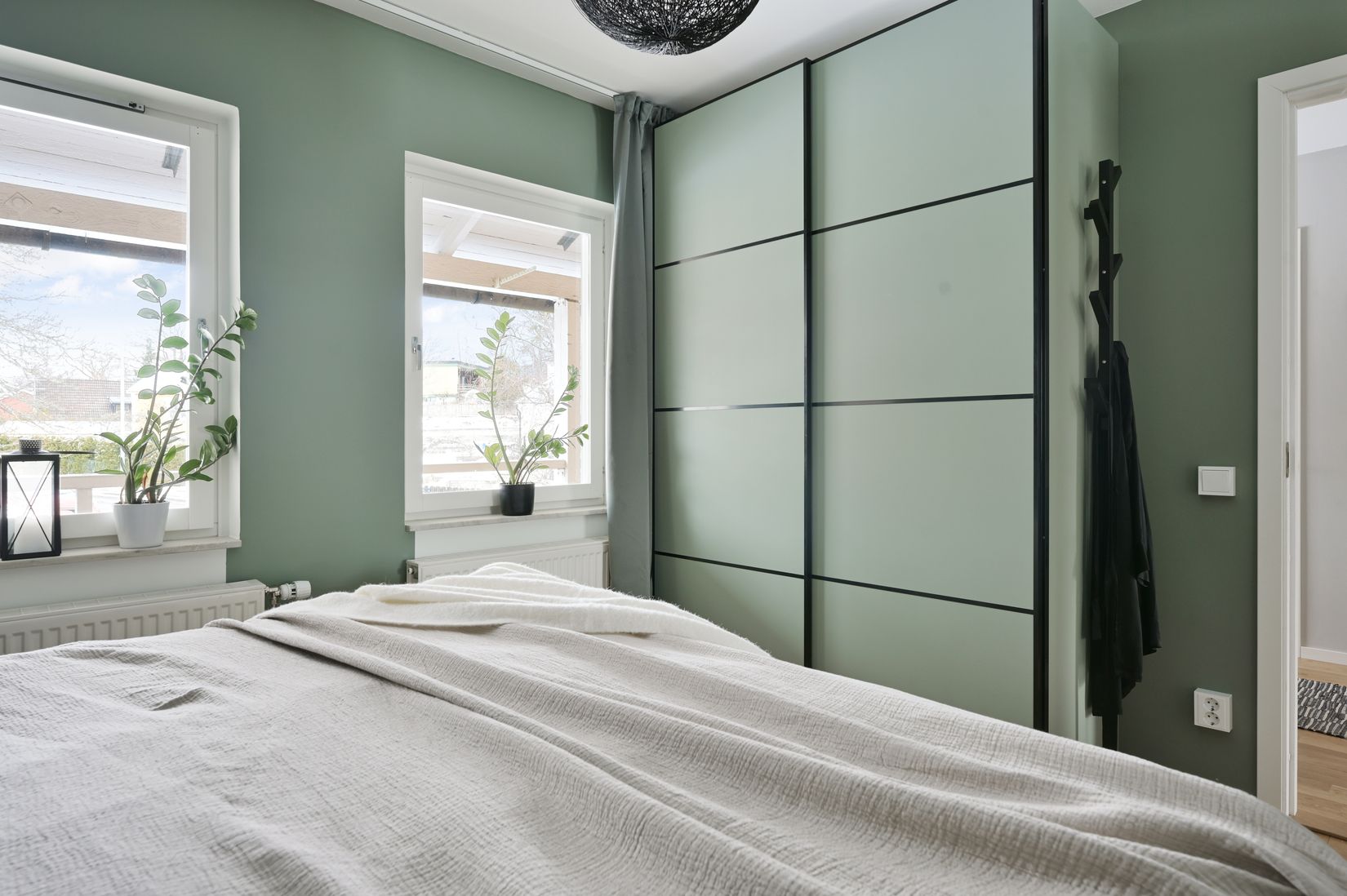 Radhus, Starbovägen 10, Nälsta, Stockholm