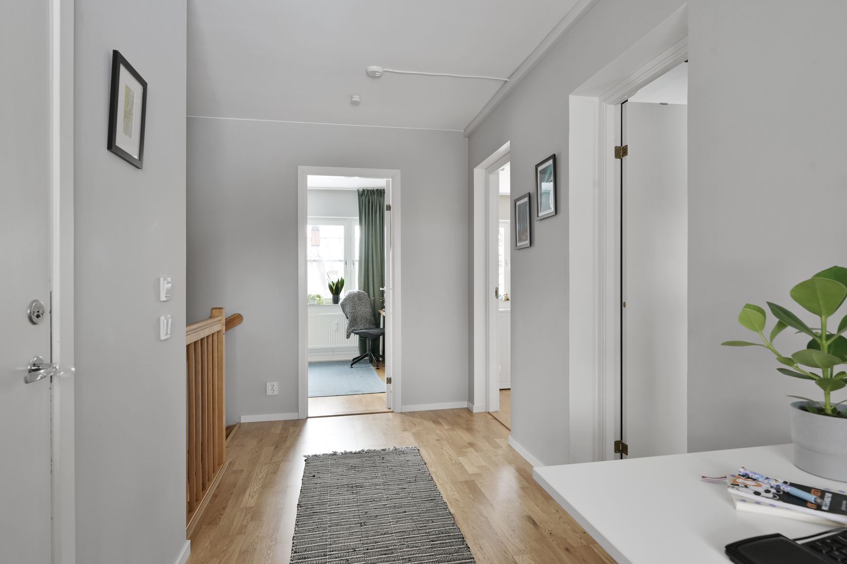 Radhus, Starbovägen 10, Nälsta, Stockholm