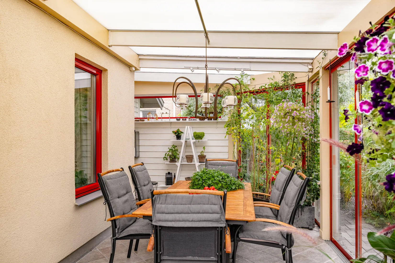 Villa, Svensagatan 11, Lomma