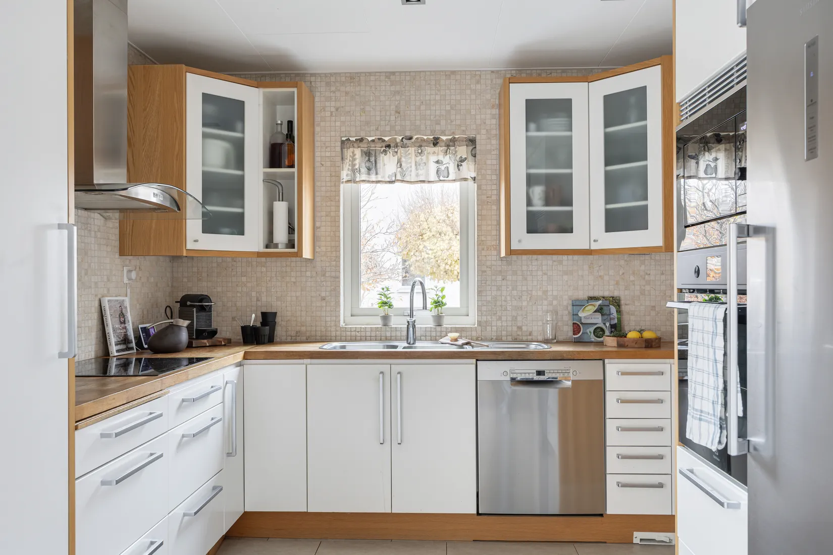 Villa, Svensagatan 11, Lomma