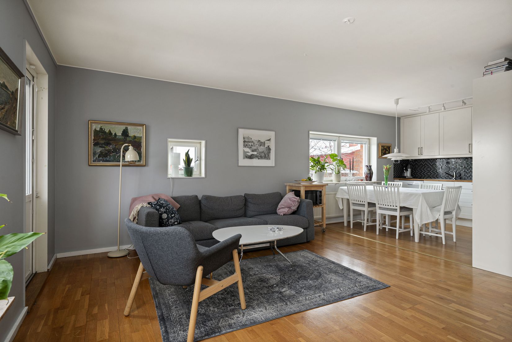 Bostadsrätt, Pilottorget 8, Skarpnäck, Stockholm