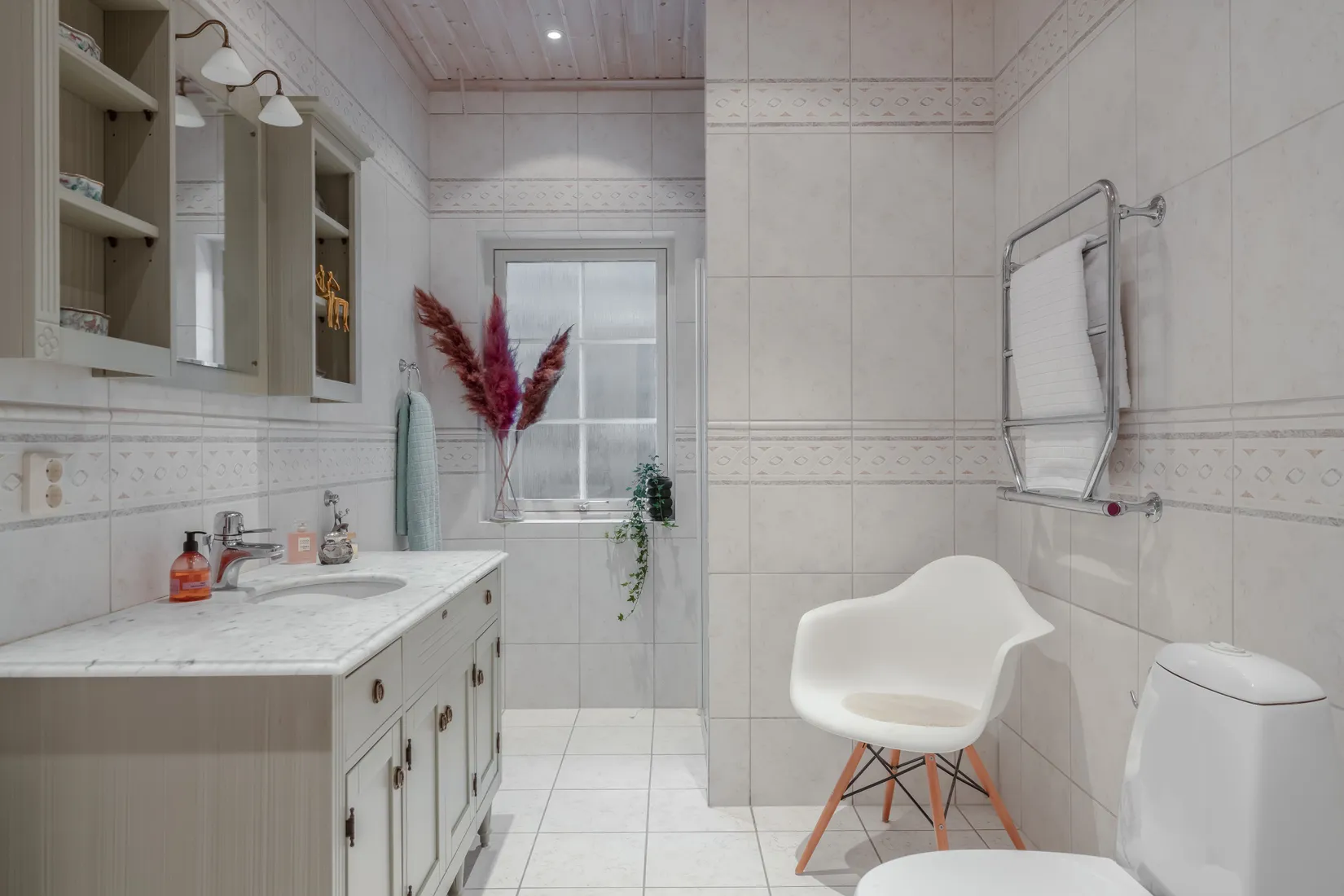 Villa, Jägarstigen 19, Falkberget, Sollentuna