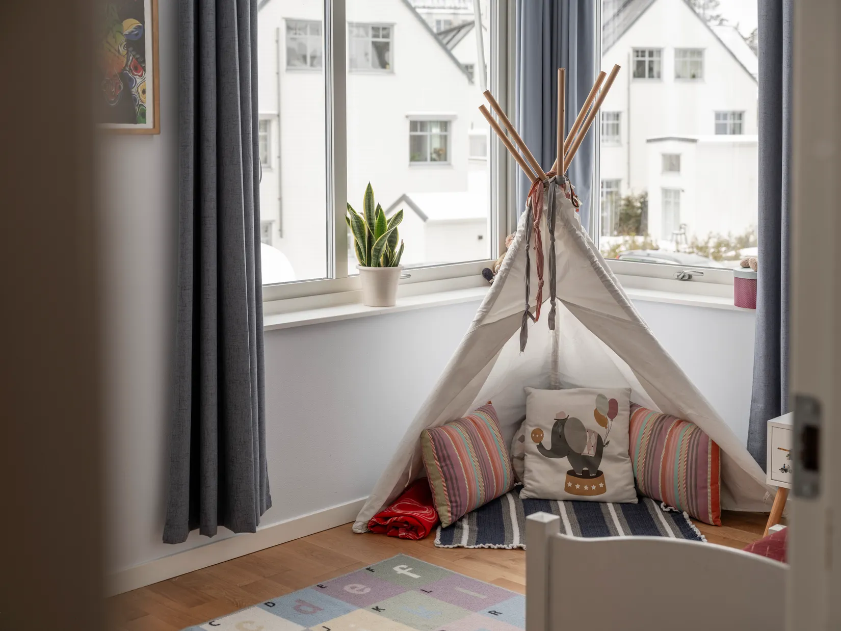 Bostadsrätt, Radhus, Hemmings väg 18, Väsjön, Sollentuna