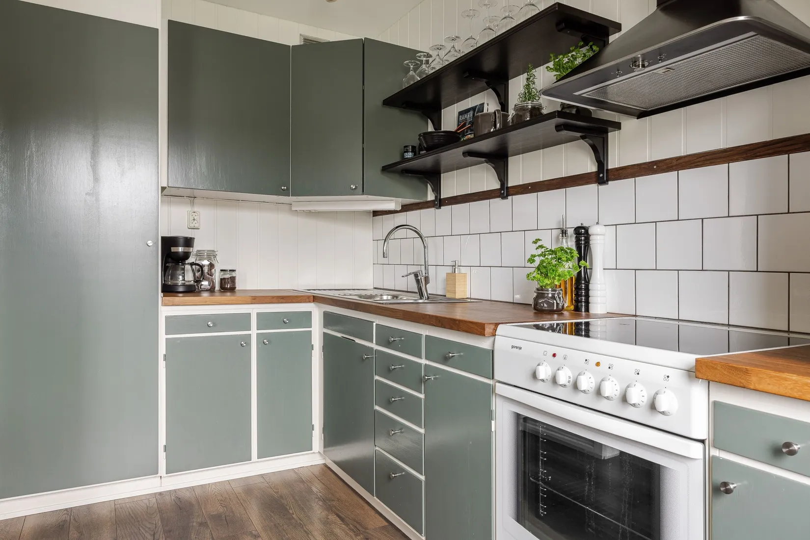 Bostadsrätt, Strandvägen 28A, Nedre Holm, Motala