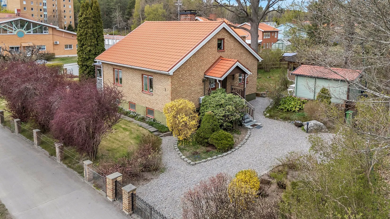 Villa, Silfverstolpes gata 2, Nordanby, Västerås