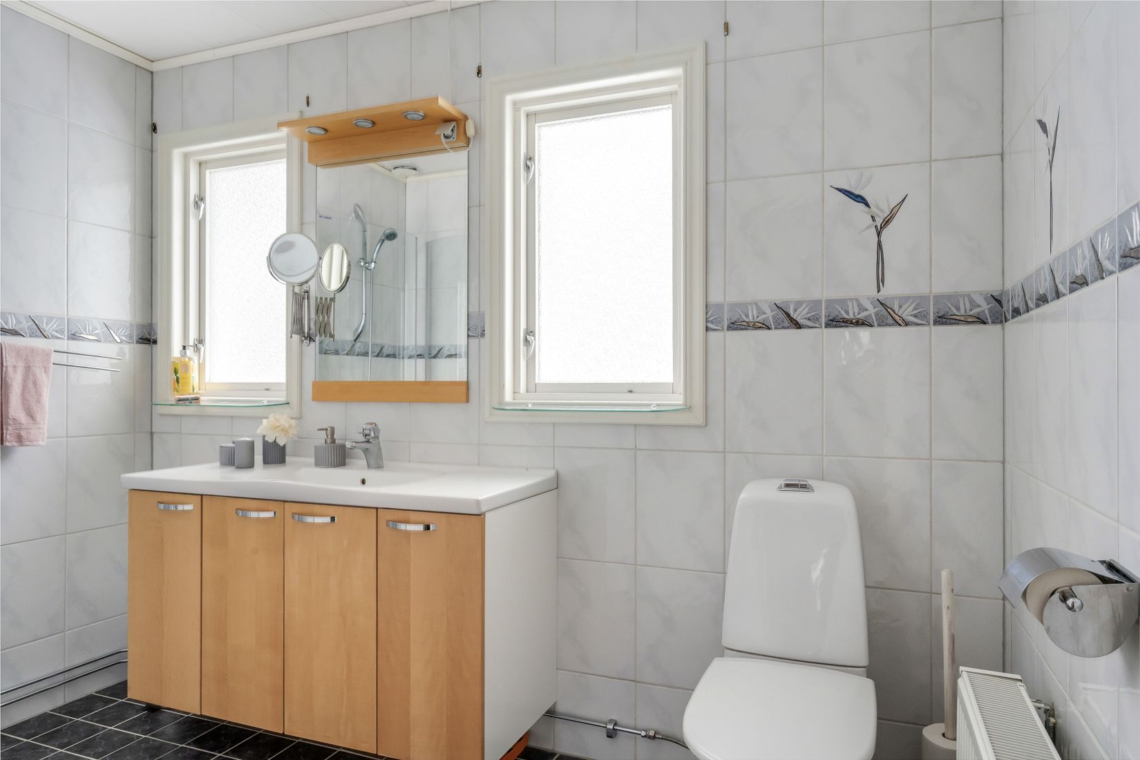 Villa, Skutåvägen 6, Bälinge, Uppsala