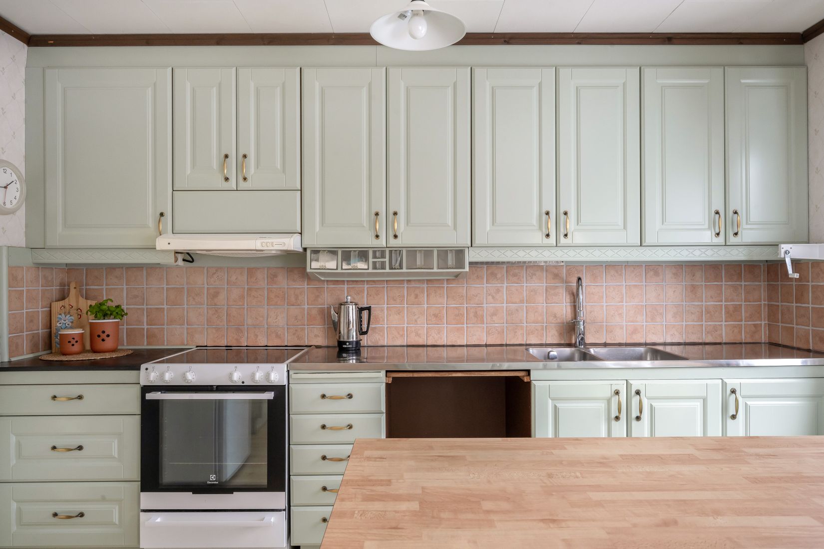 Villa, Skutåvägen 6, Bälinge, Uppsala