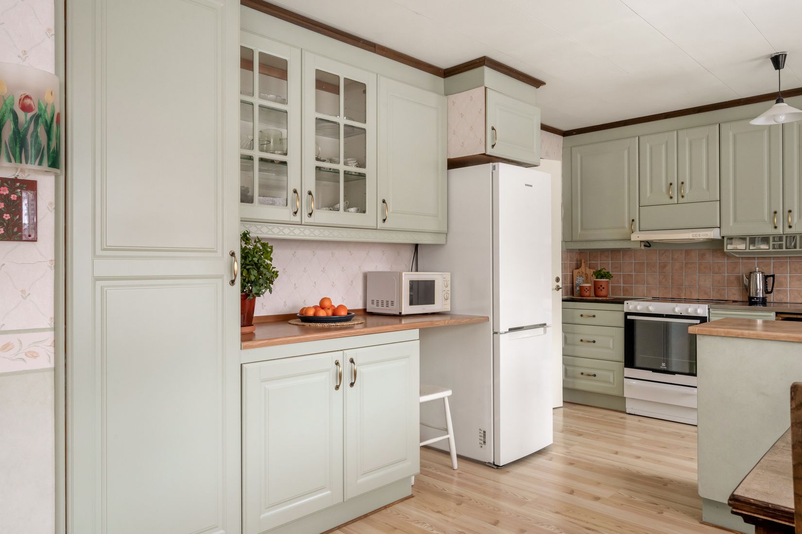 Villa, Skutåvägen 6, Bälinge, Uppsala