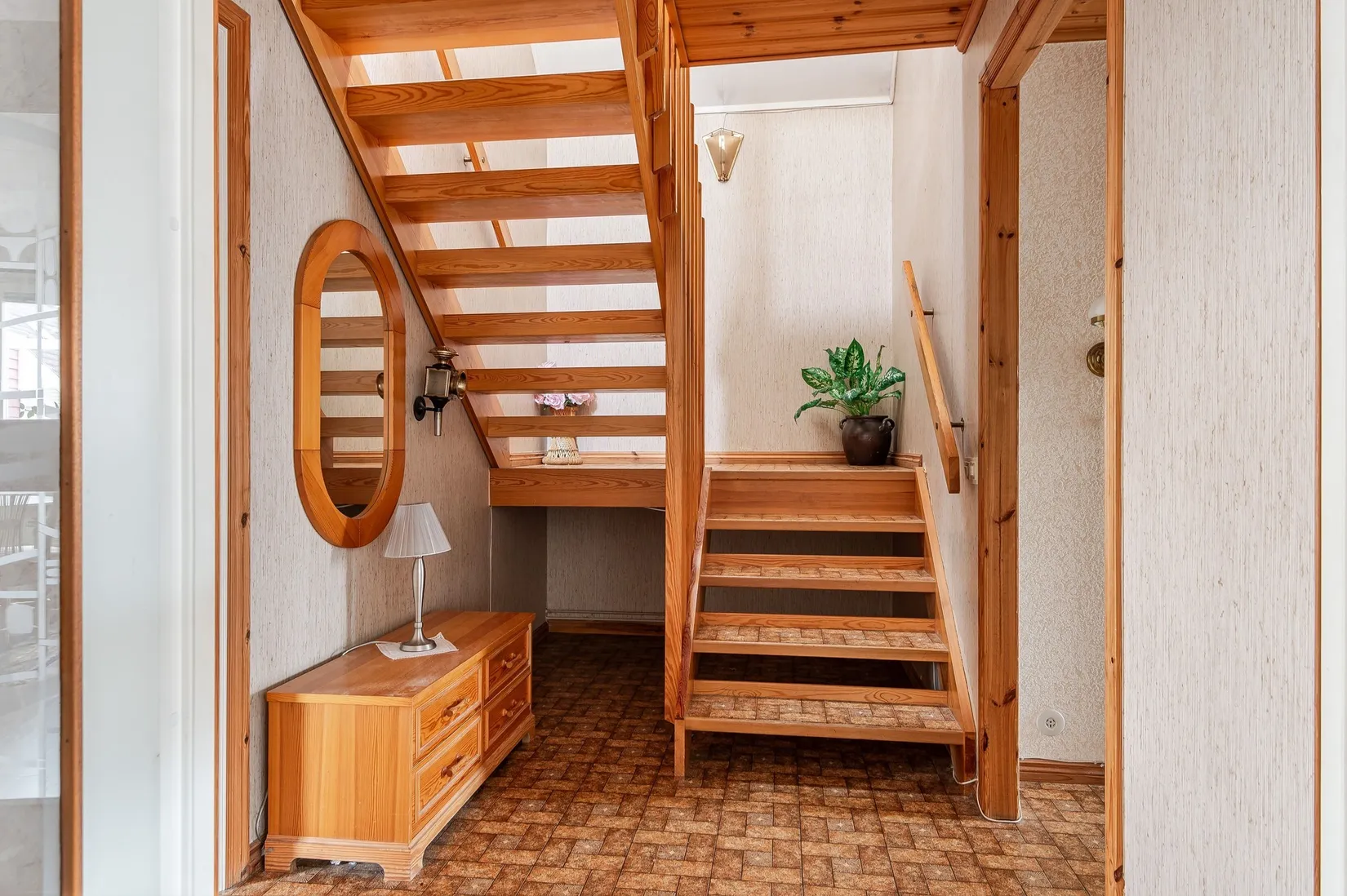 Villa, Grävaregatan 9, Dysätter, Motala