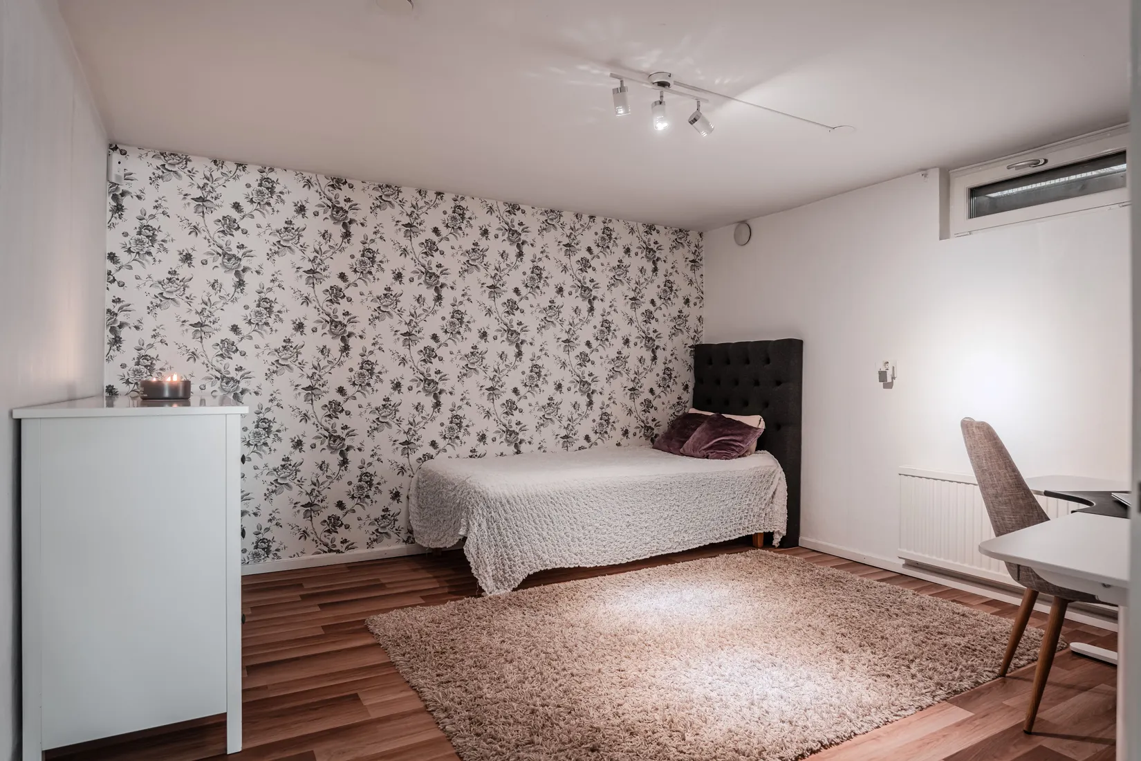 Villa, Jordgubbsgatan 21, Årsta, Uppsala