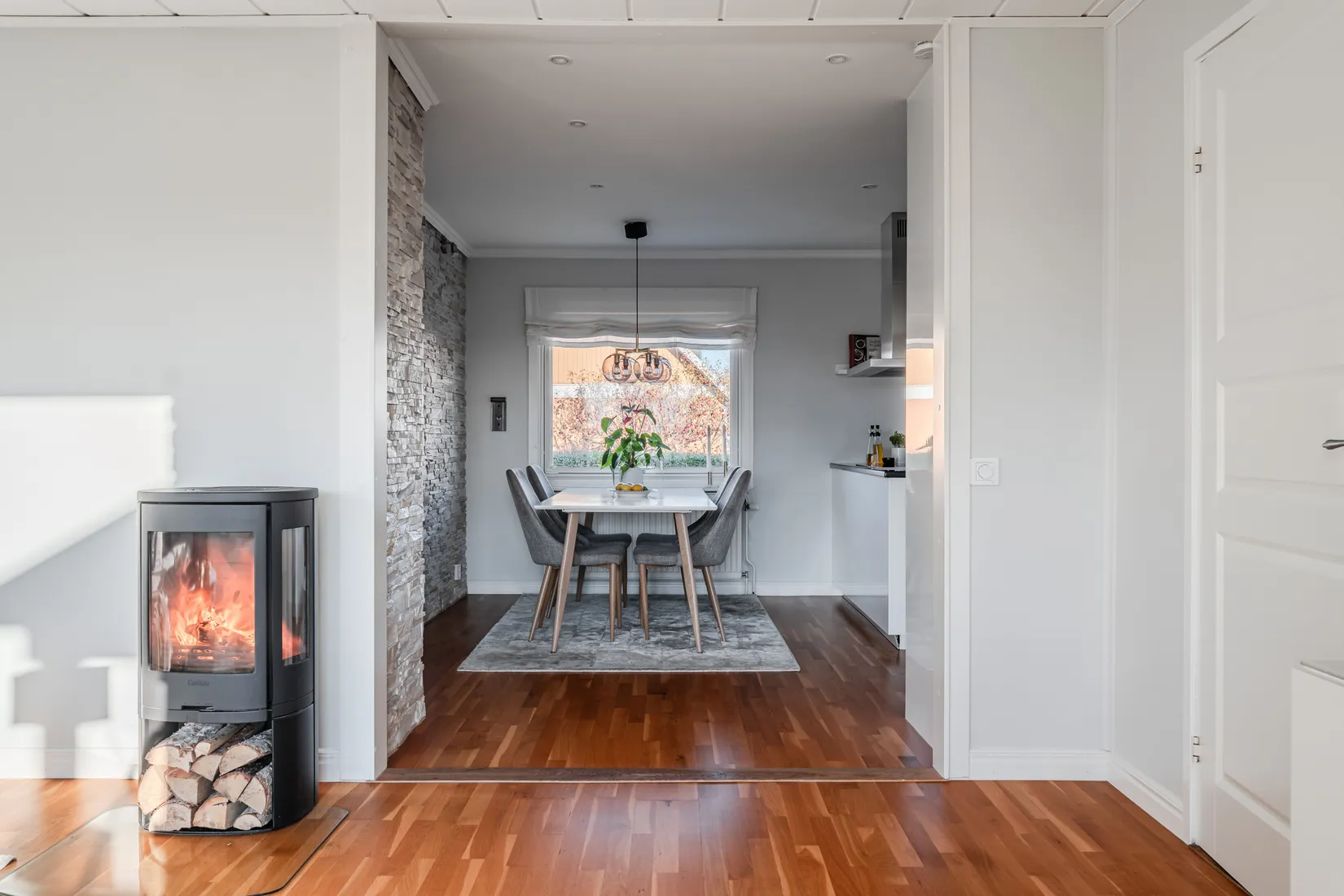 Villa, Jordgubbsgatan 21, Årsta, Uppsala