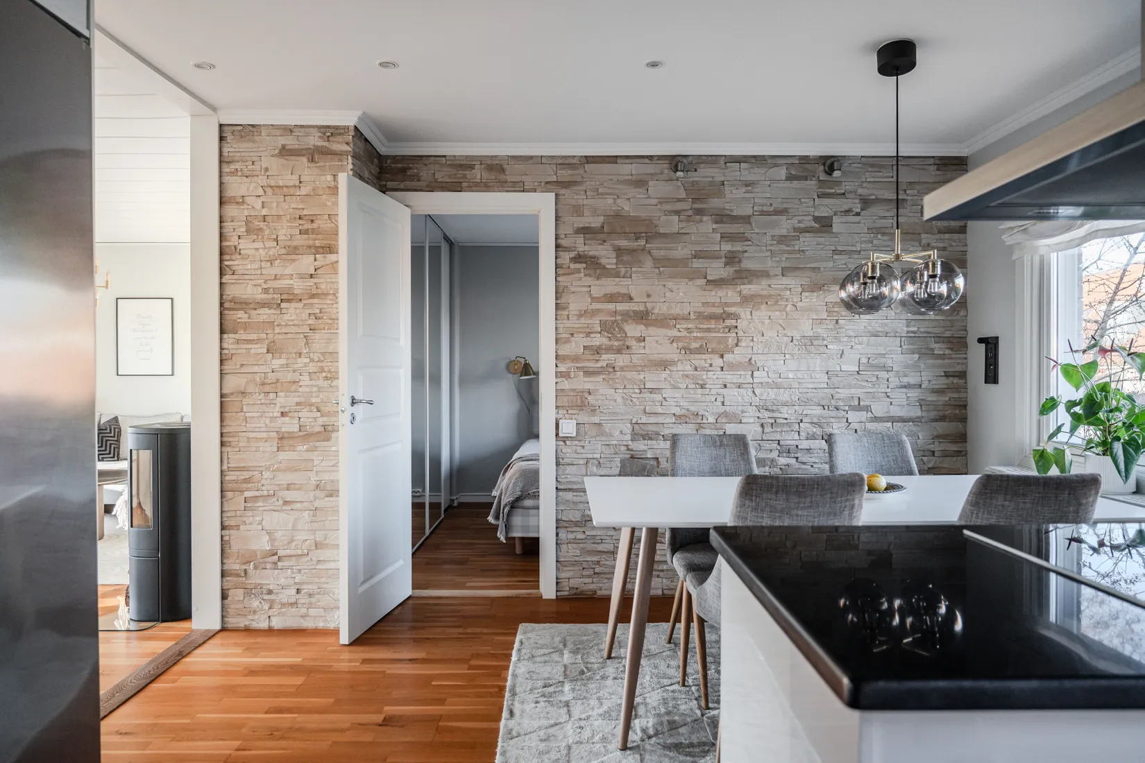 Villa, Jordgubbsgatan 21, Årsta, Uppsala