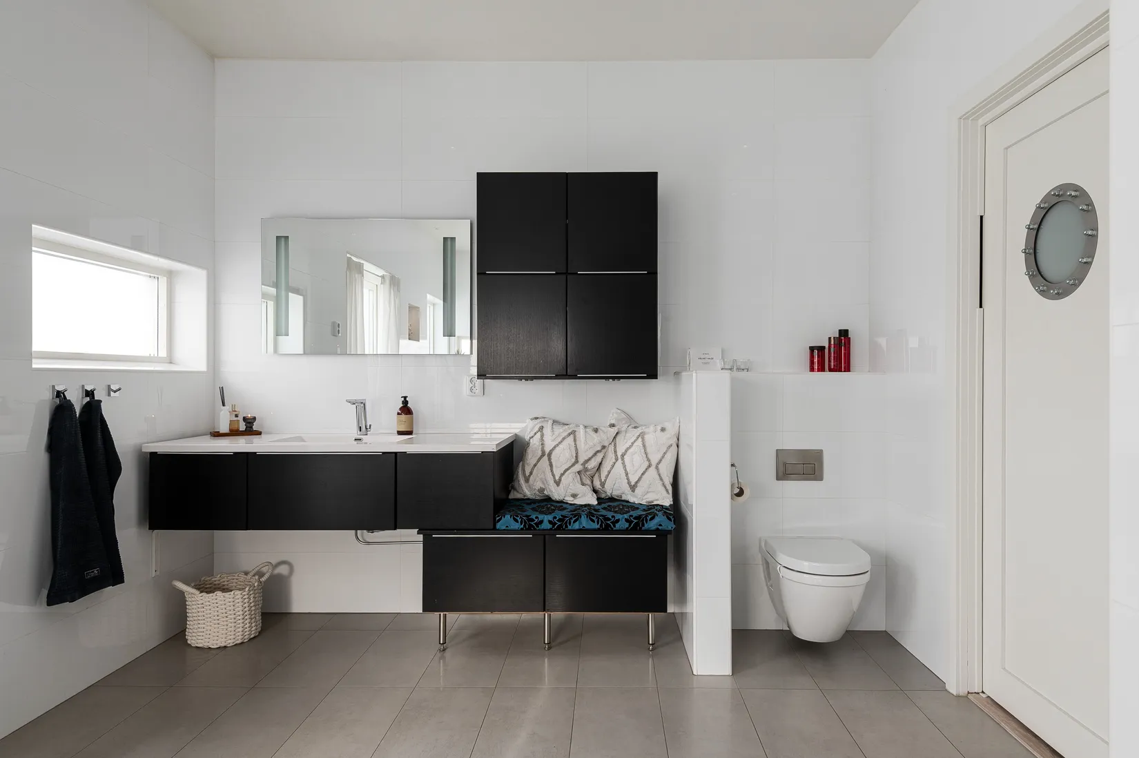 Villa, Karin Månsdotters gata 1, Drottningmarken, Vadstena