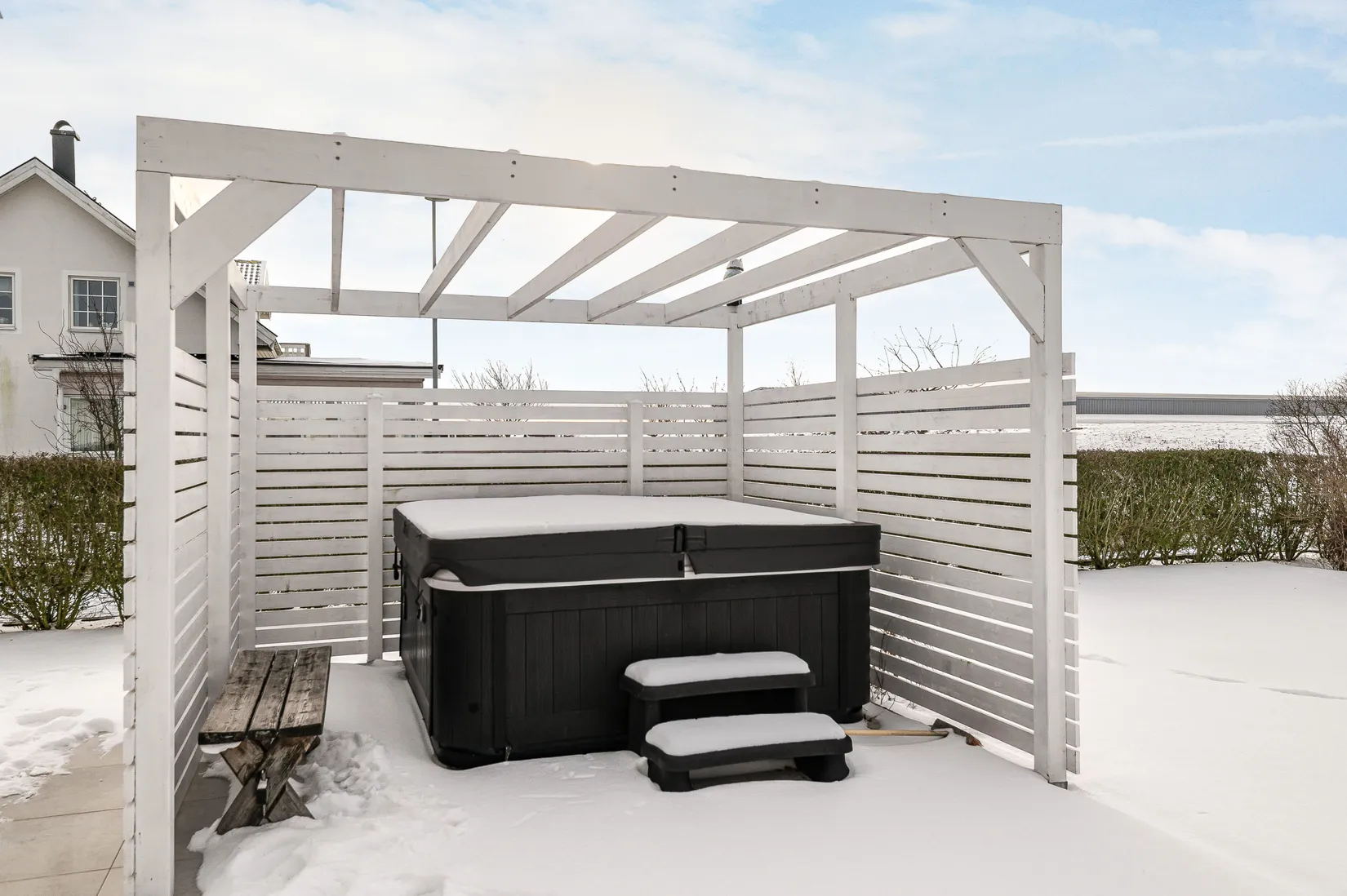 Villa, Karin Månsdotters gata 1, Drottningmarken, Vadstena