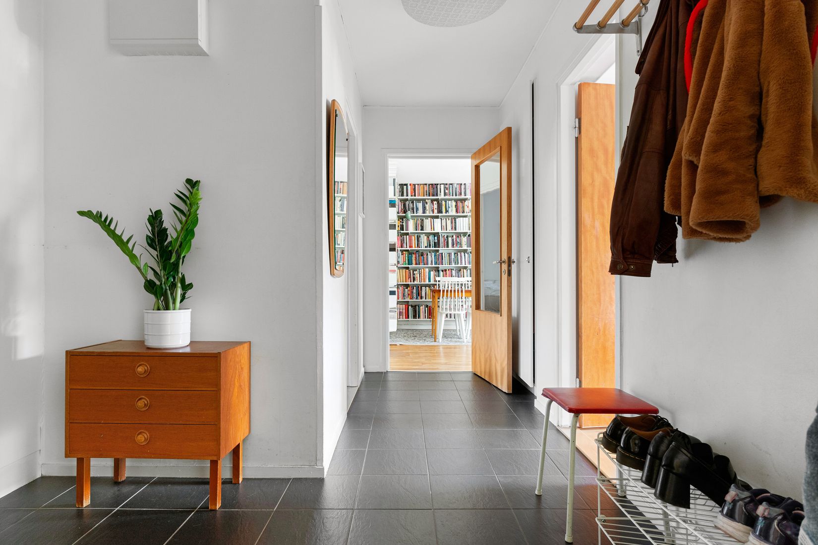 Bostadsrätt, Rusthållarvägen 141, Bagarmossen, Stockholm