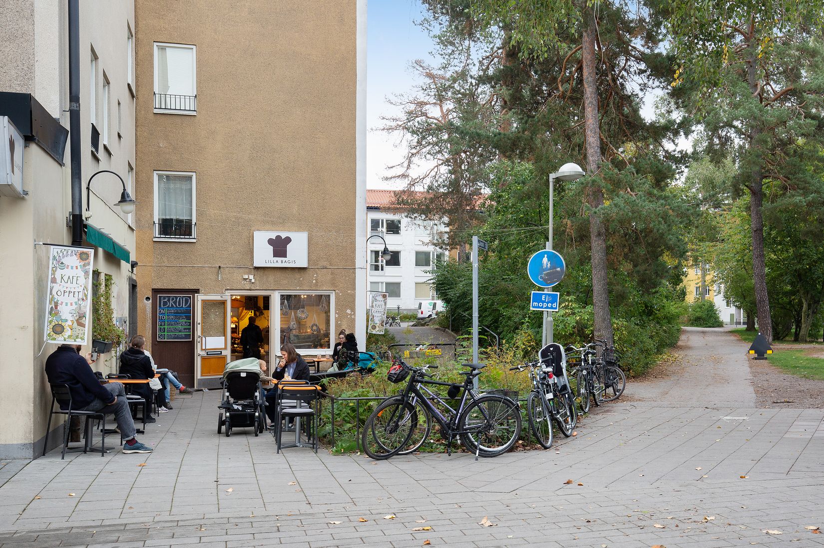 Bostadsrätt, Rusthållarvägen 141, Bagarmossen, Stockholm