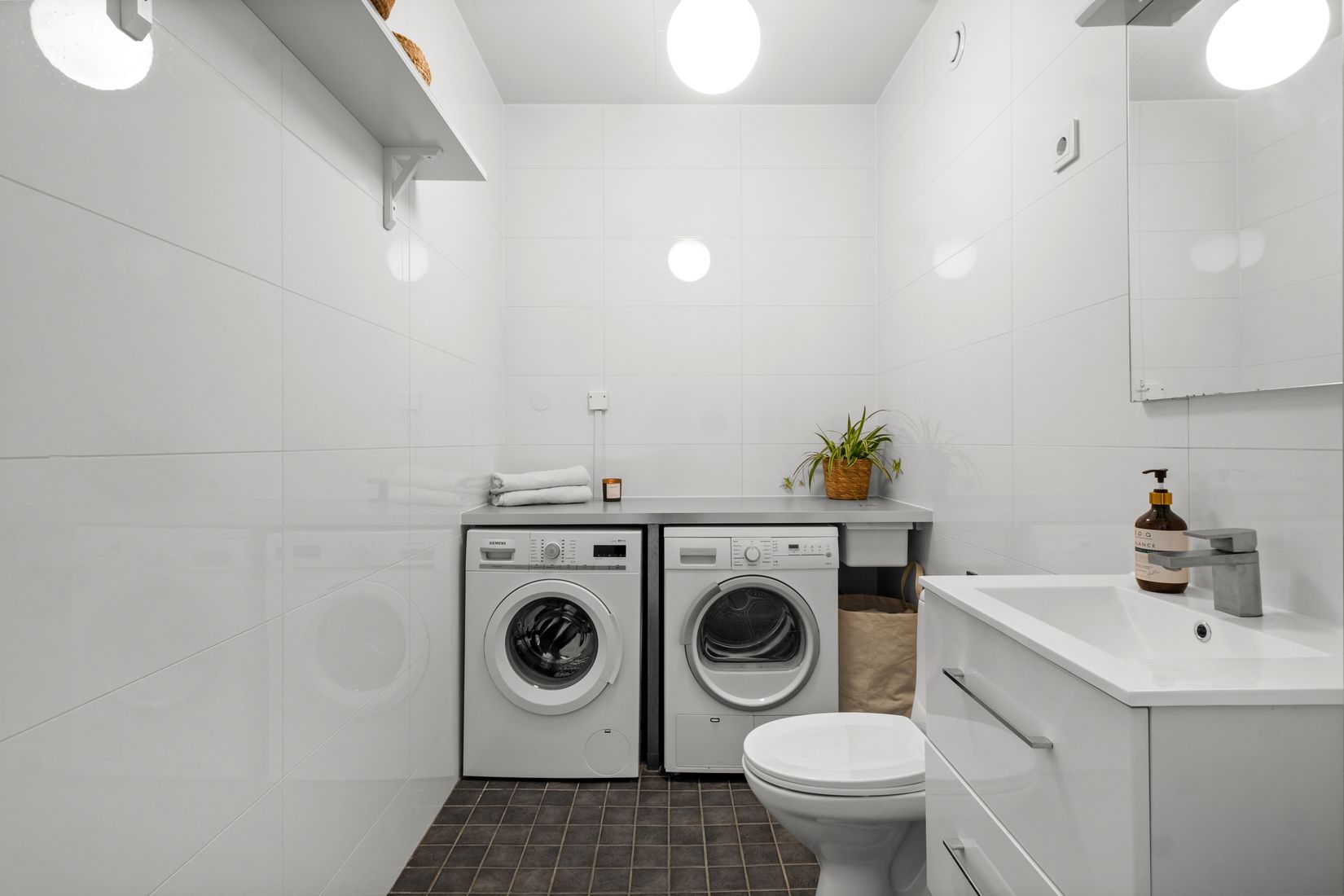 Radhus, Maria Sofias väg 10, Tyresö Strand, Tyresö