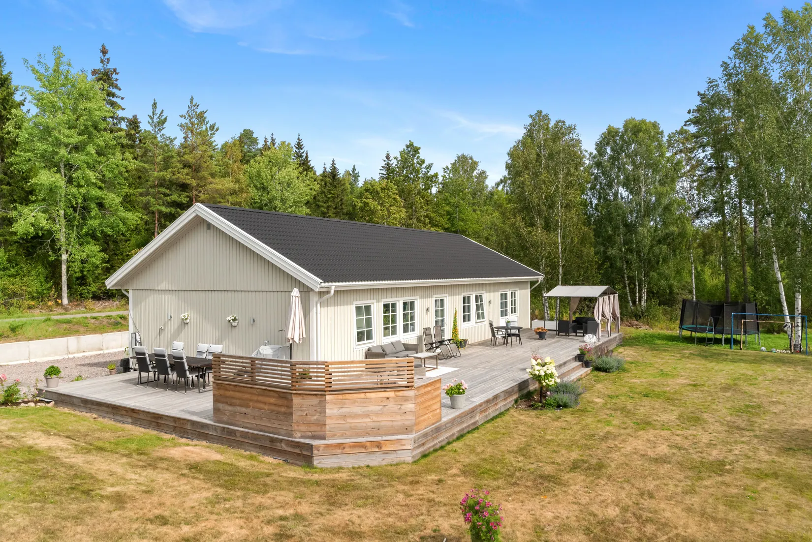 Villa, Getingarnevägen 15, Röcksta, Norrtälje