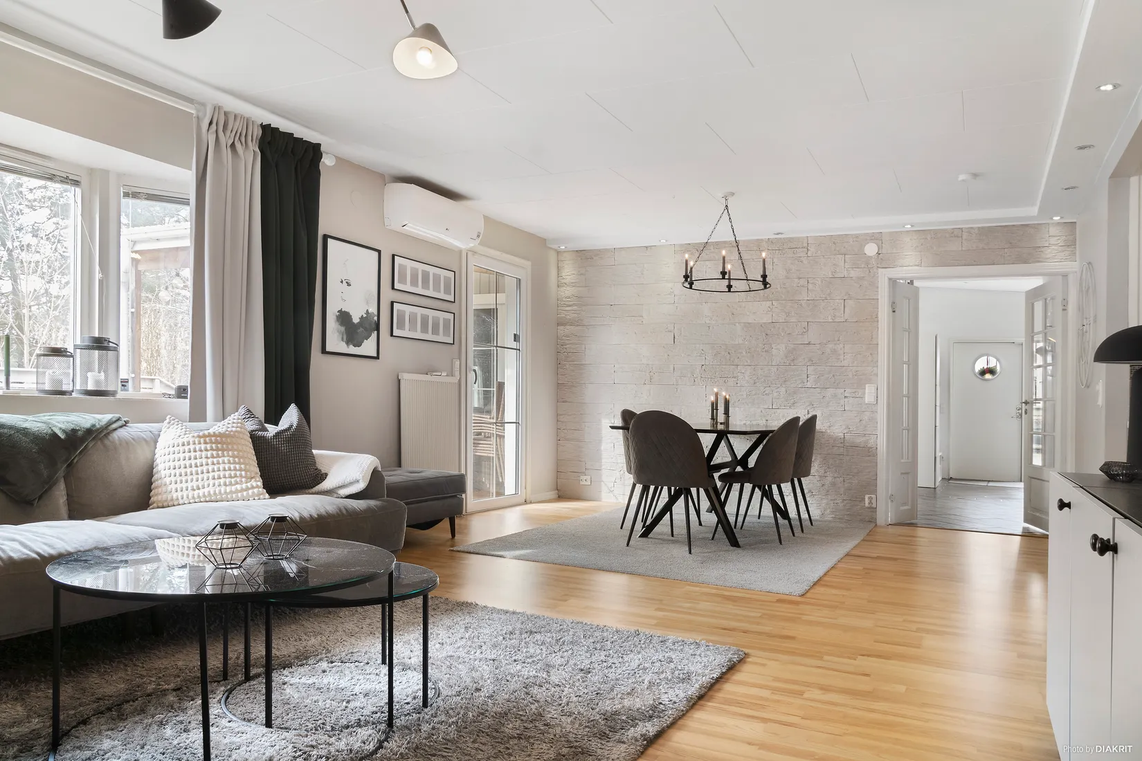 Villa, Radhus, Tallvägen 11, Tumba, Botkyrka