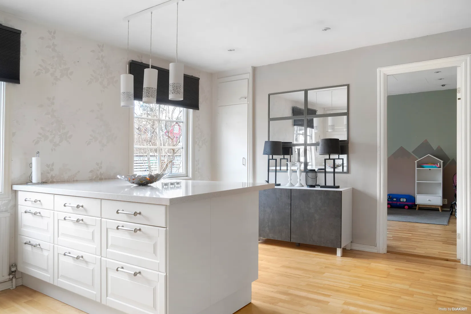 Villa, Radhus, Tallvägen 11, Tumba, Botkyrka