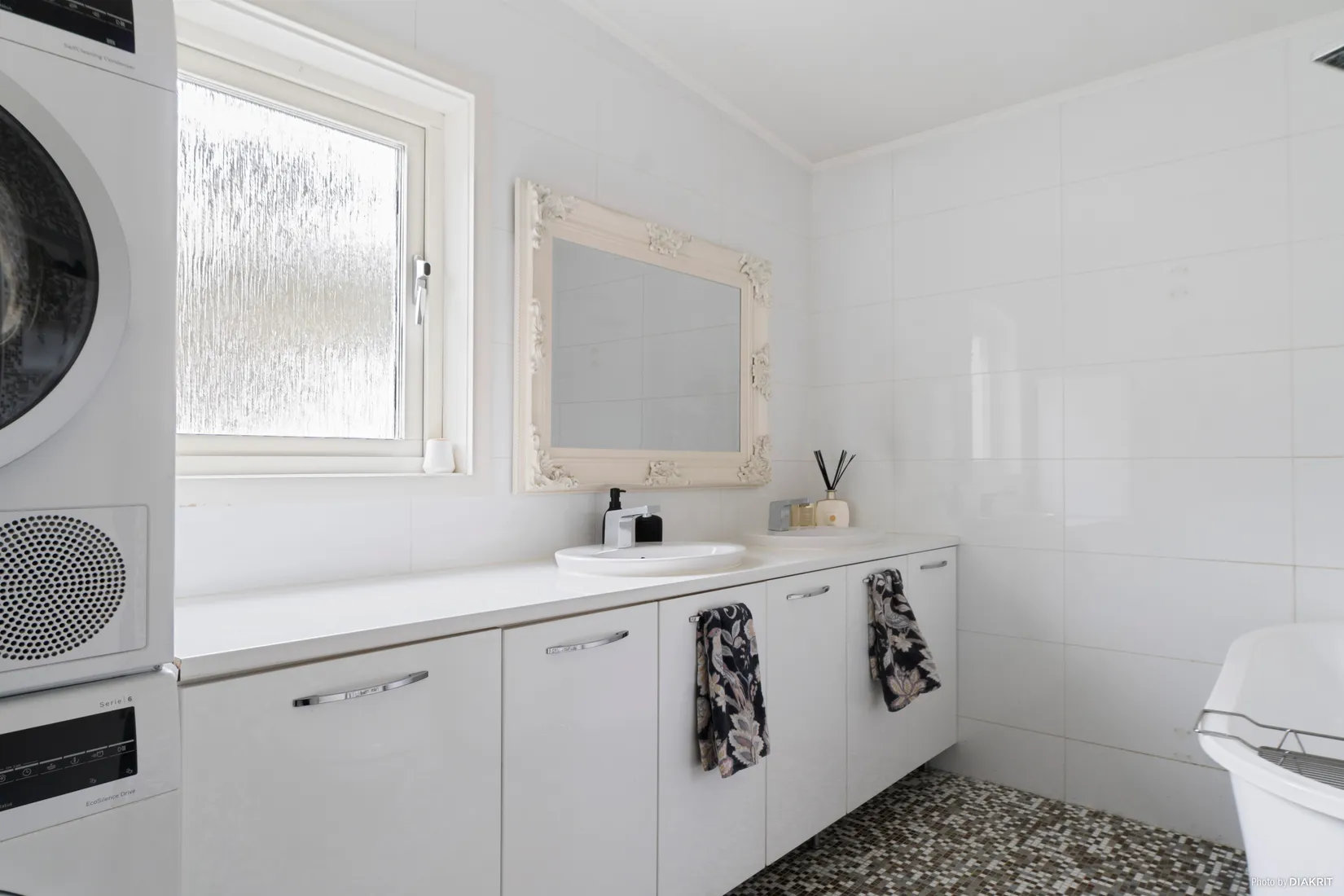 Villa, Radhus, Tallvägen 11, Tumba, Botkyrka