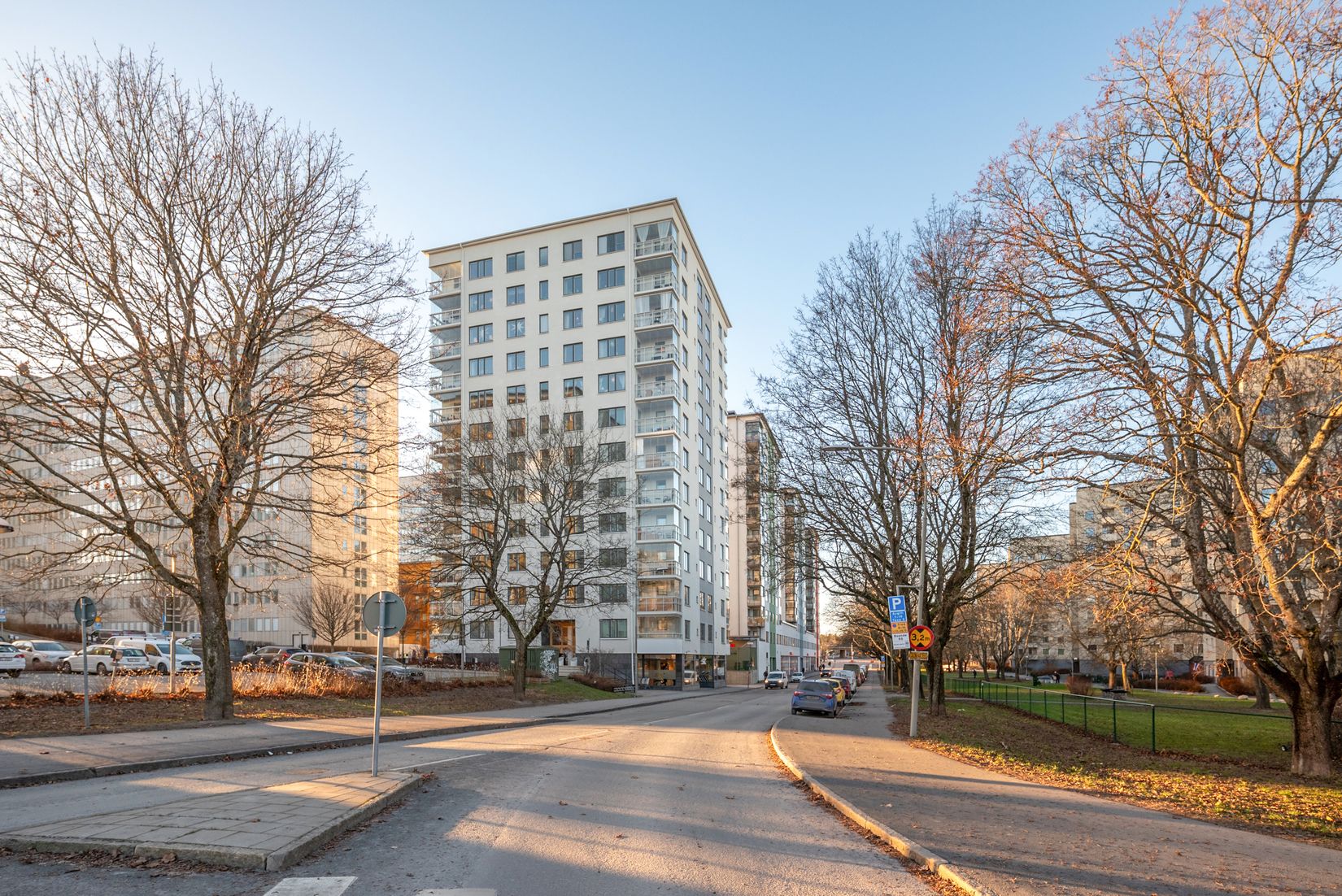 Bostadsrätt, Råcksta gårdsväg 28, Råcksta, Stockholm